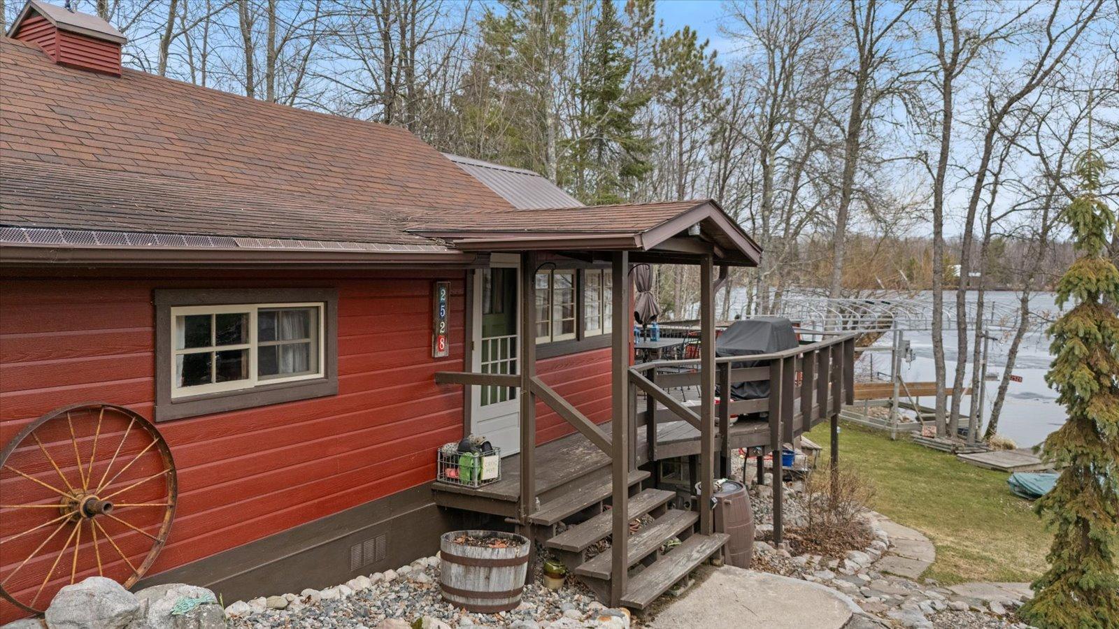 2528 Center Island Road