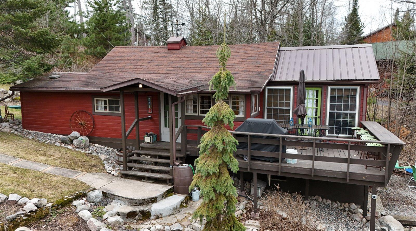 2528 Center Island Road