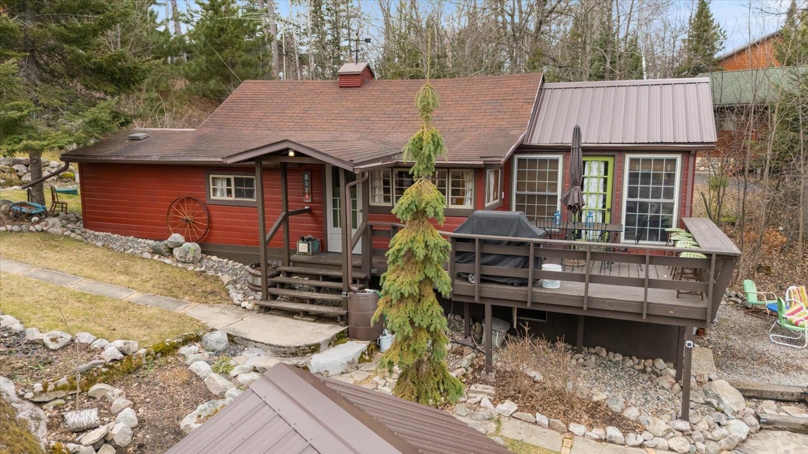 2528 Center Island Road