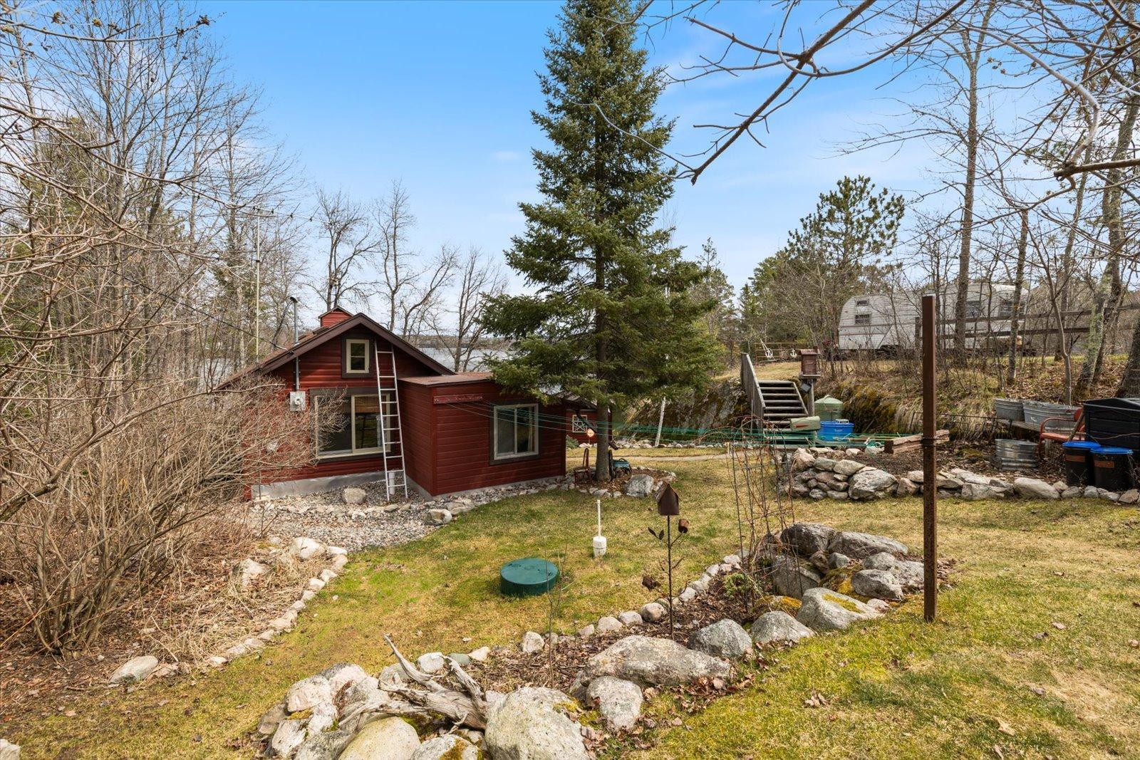 2528 Center Island Road