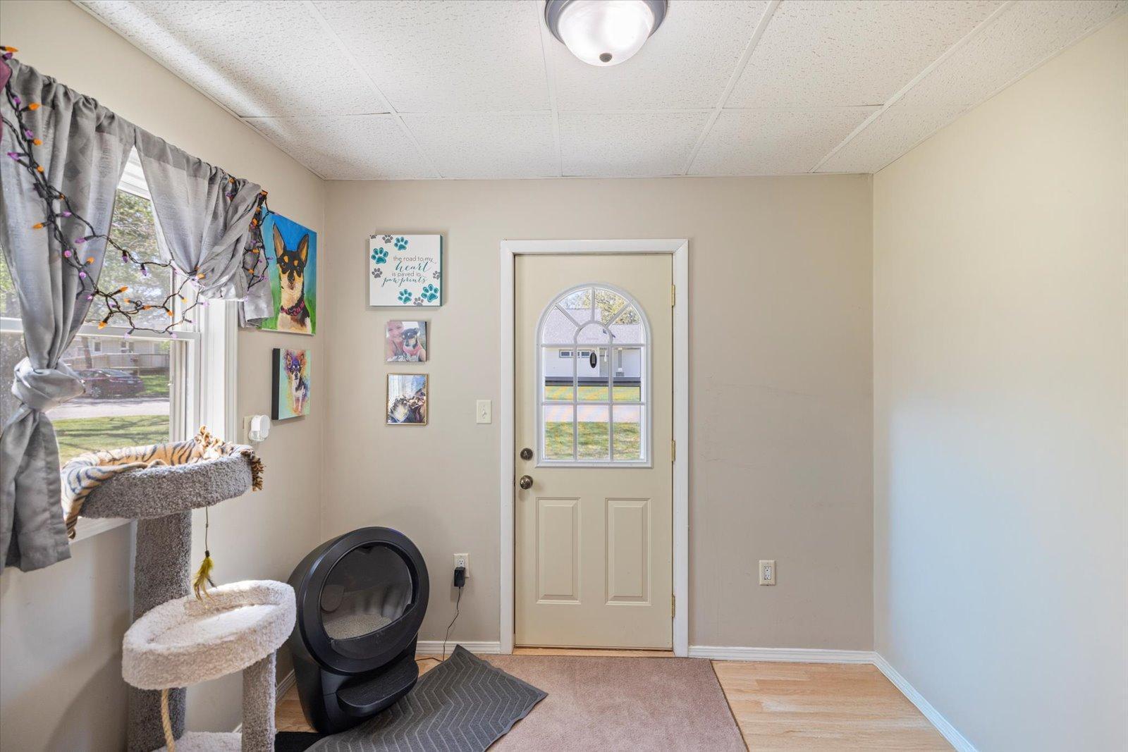 112 12th Avenue N