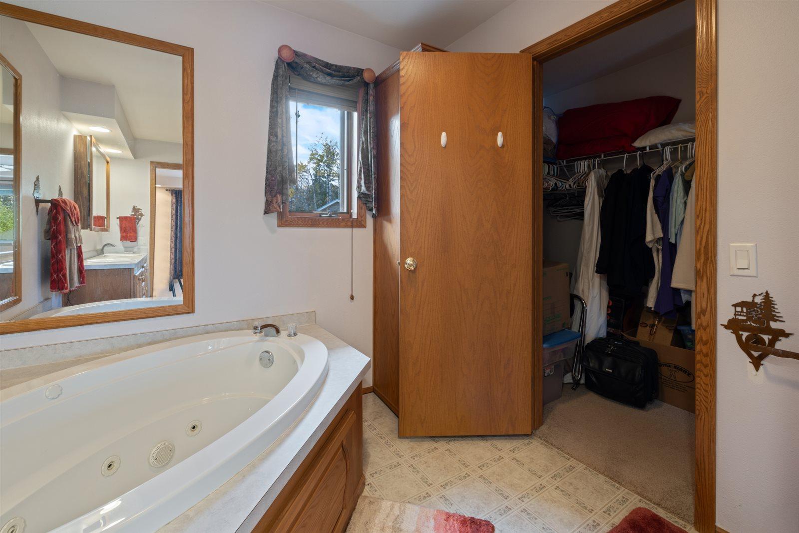 4281 End Of Trail Lane