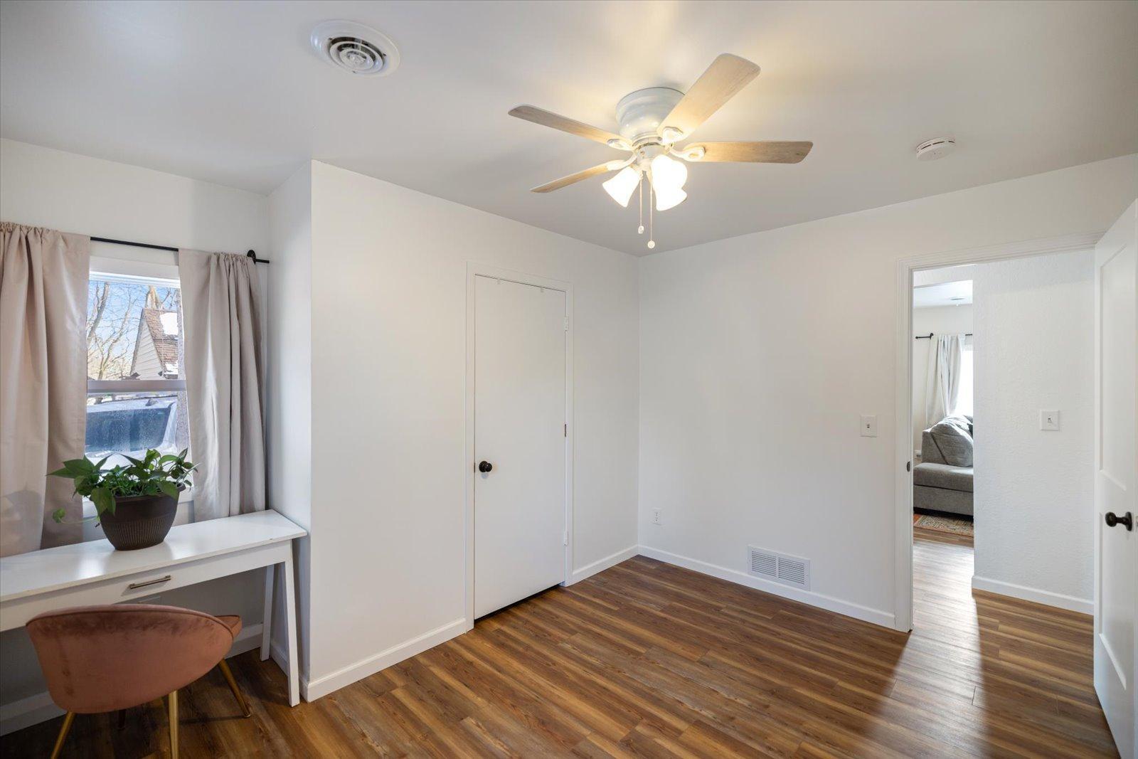 7405 Knollwood Drive