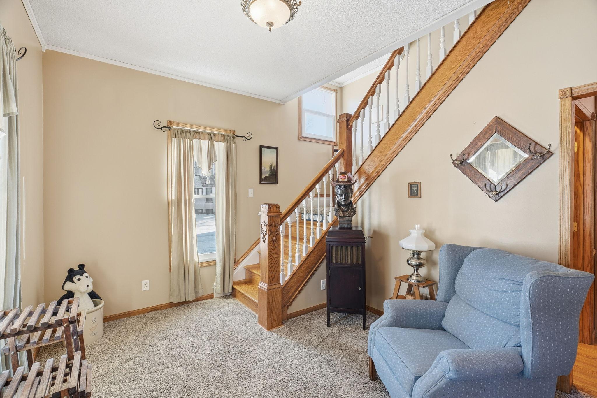 410 Division Street E