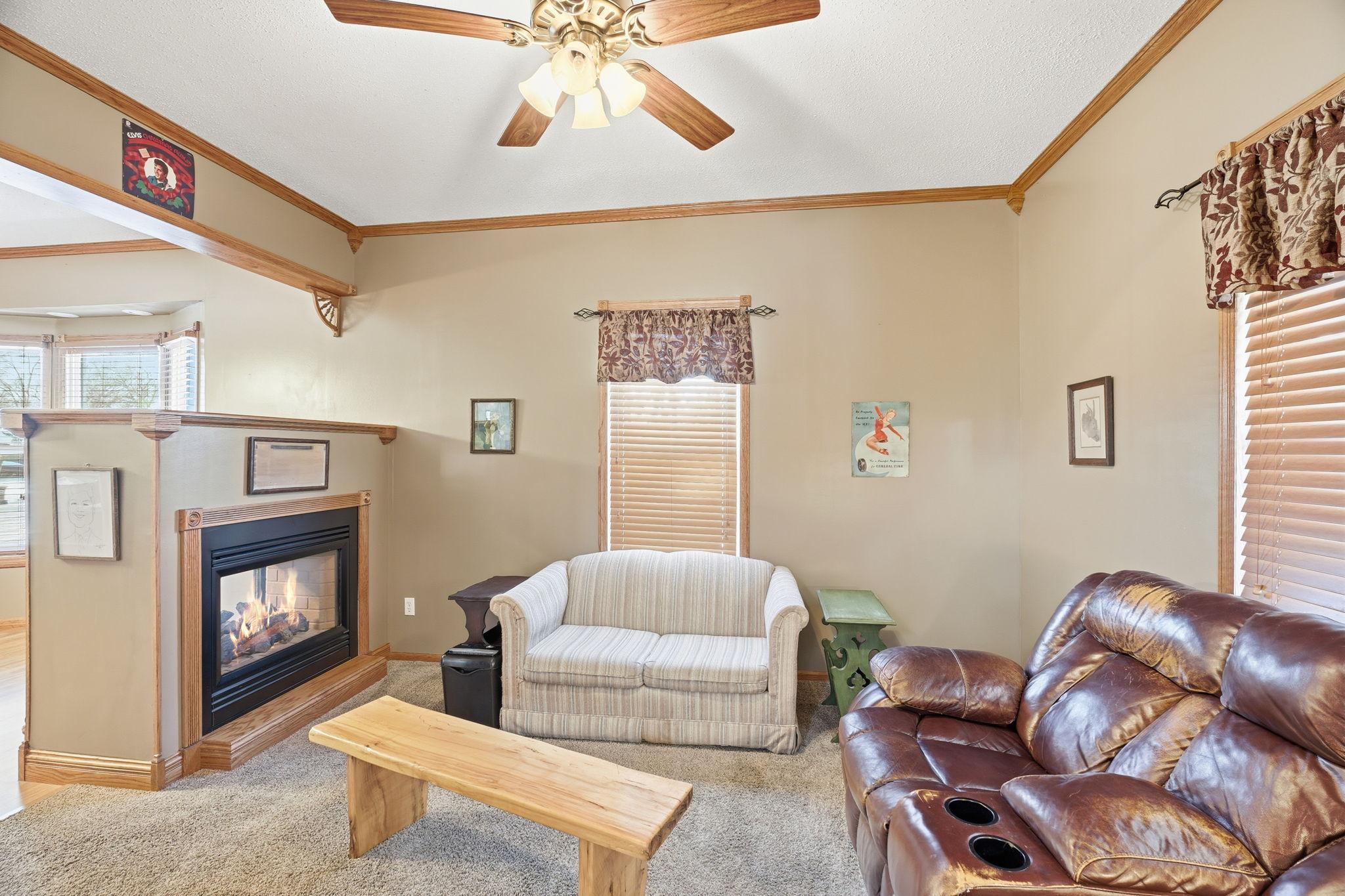 410 Division Street E