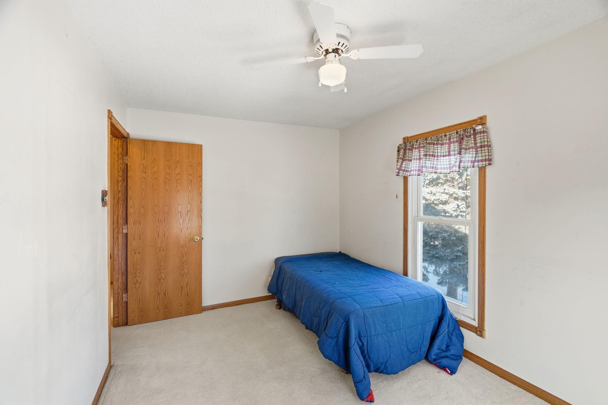 410 Division Street E