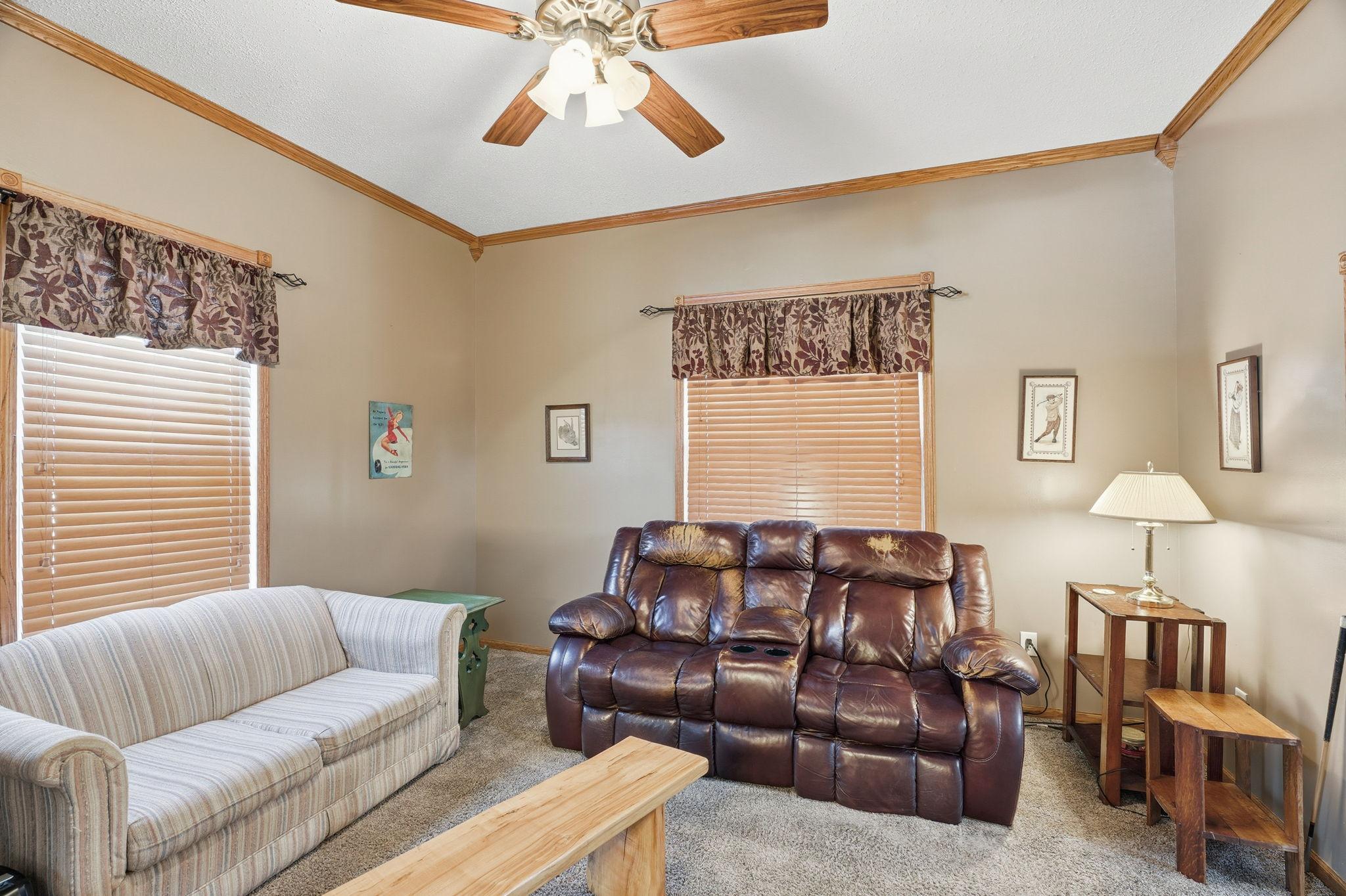 410 Division Street E