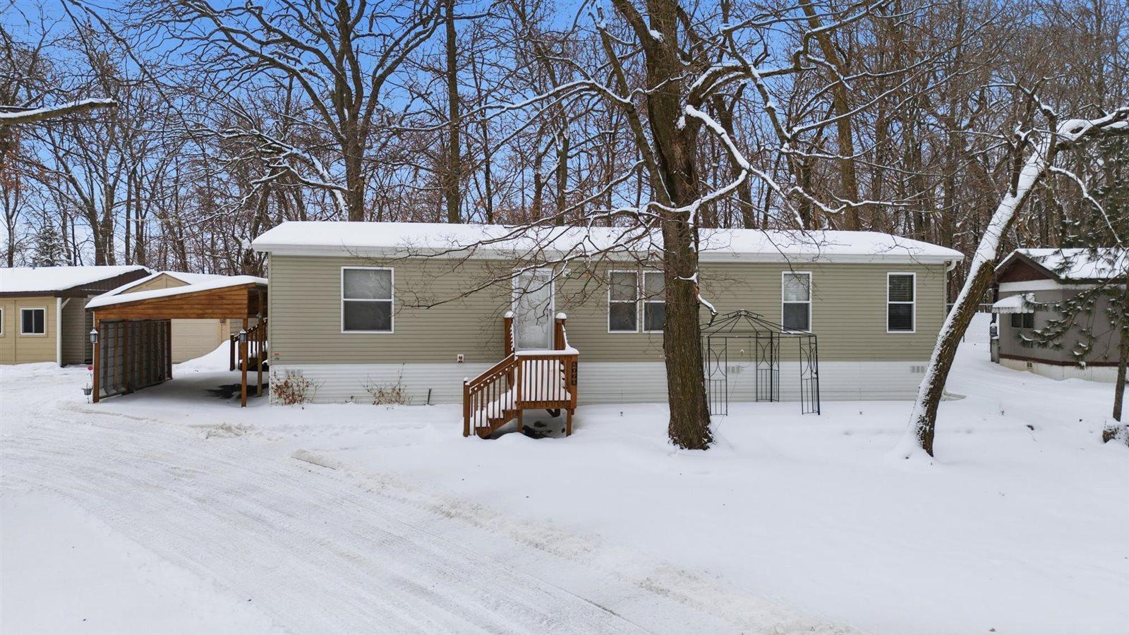 2060 Clearwater Forest Drive S