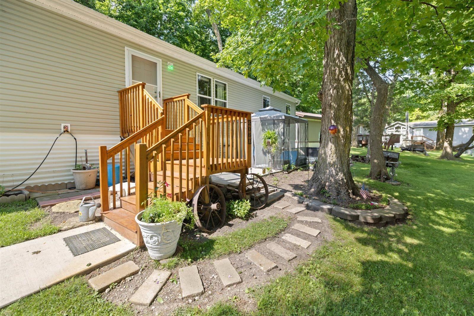 2060 Clearwater Forest Drive S