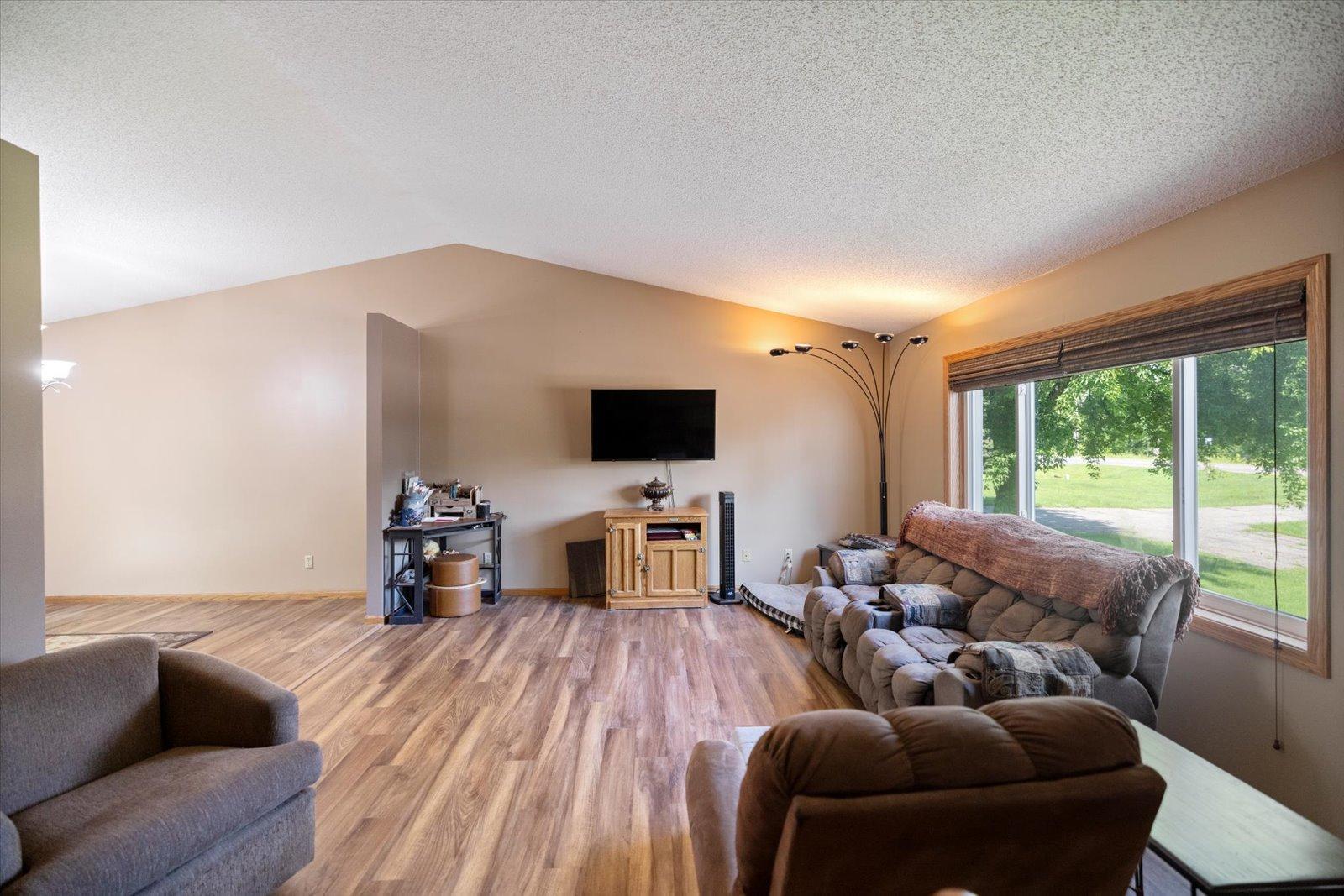 428 Riverview Drive