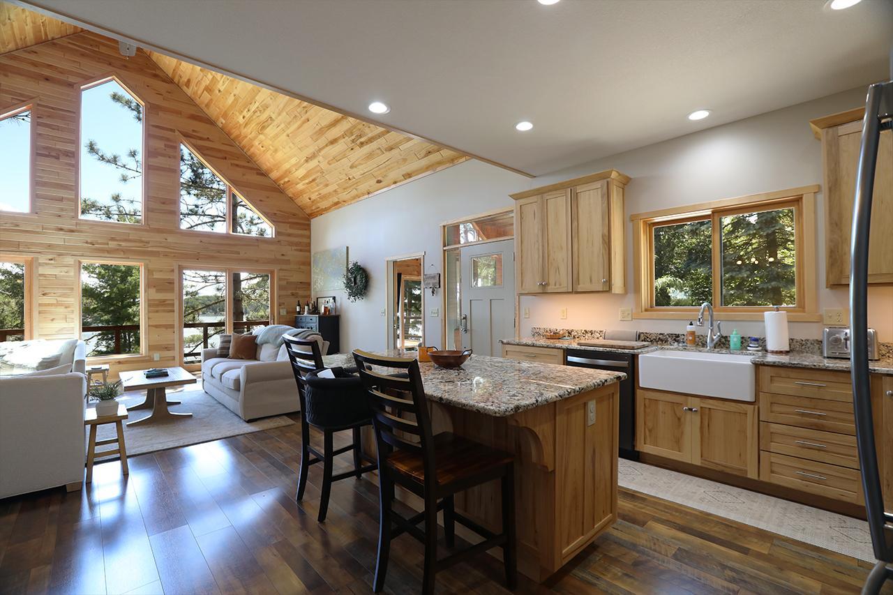 4361 Isle Of Pines Drive