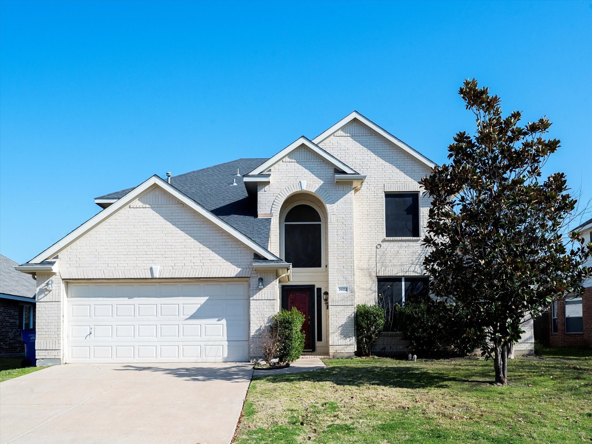 3902 Calloway Drive
