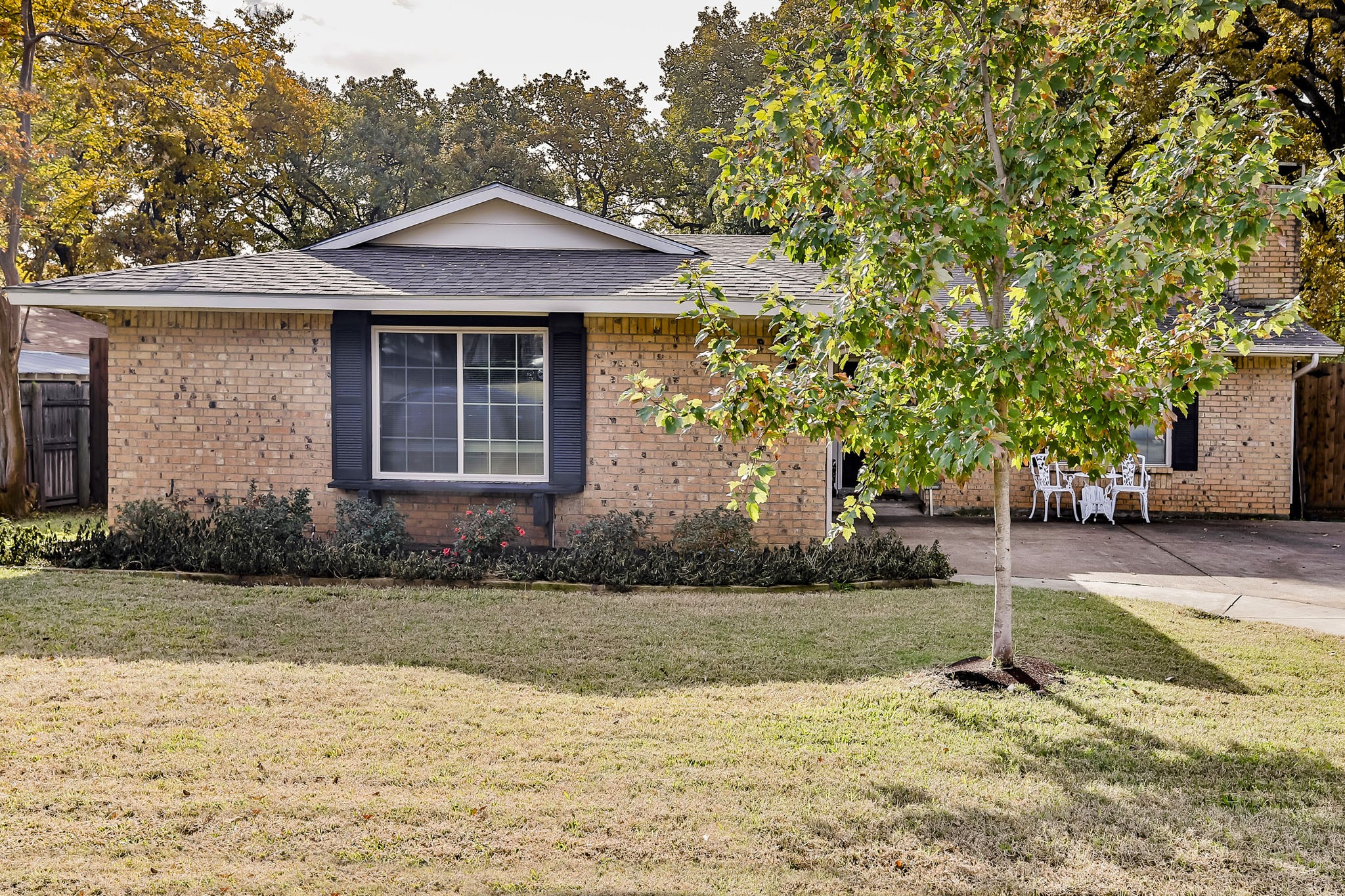 3016 Old Orchard Lane