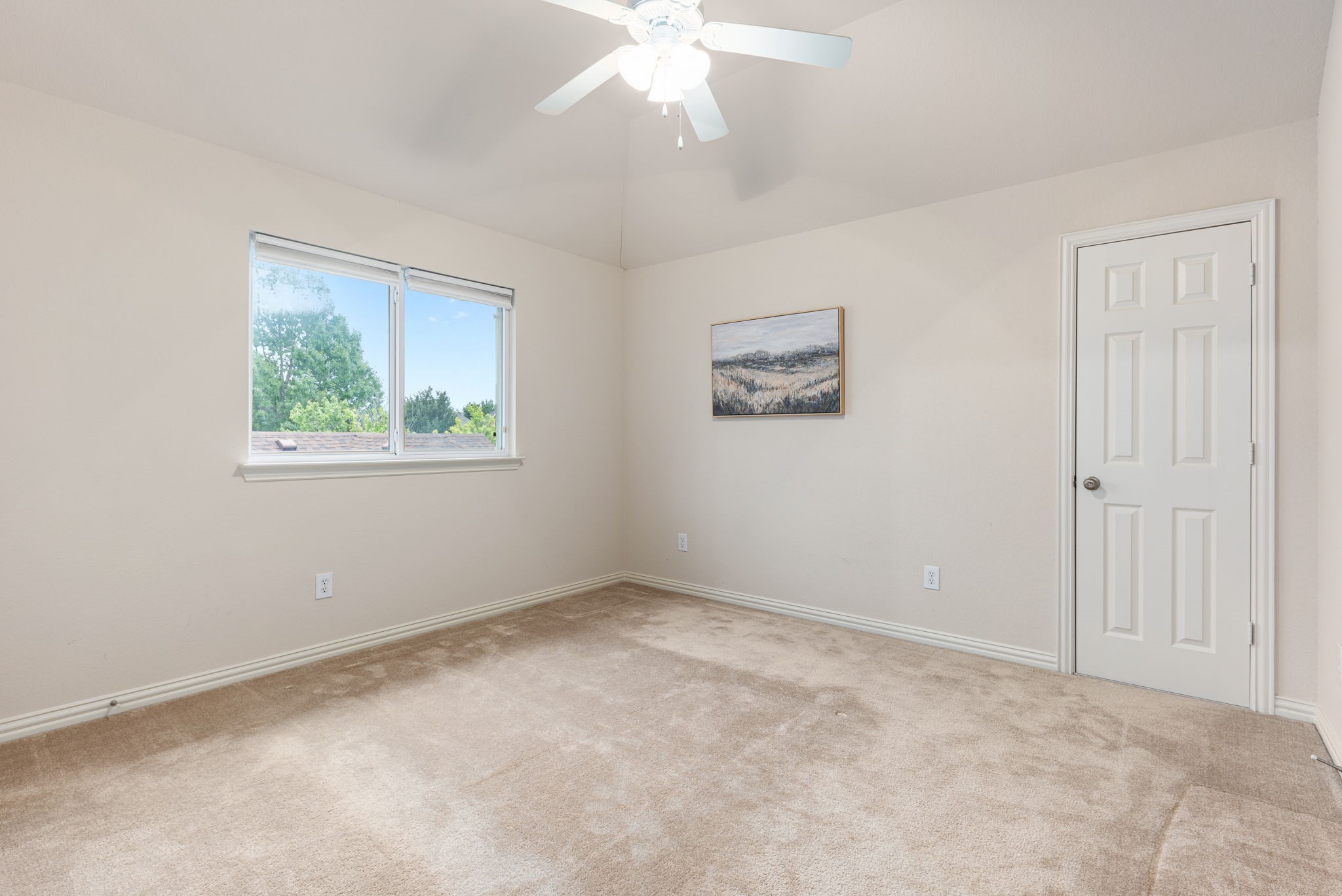 3048 Nadar