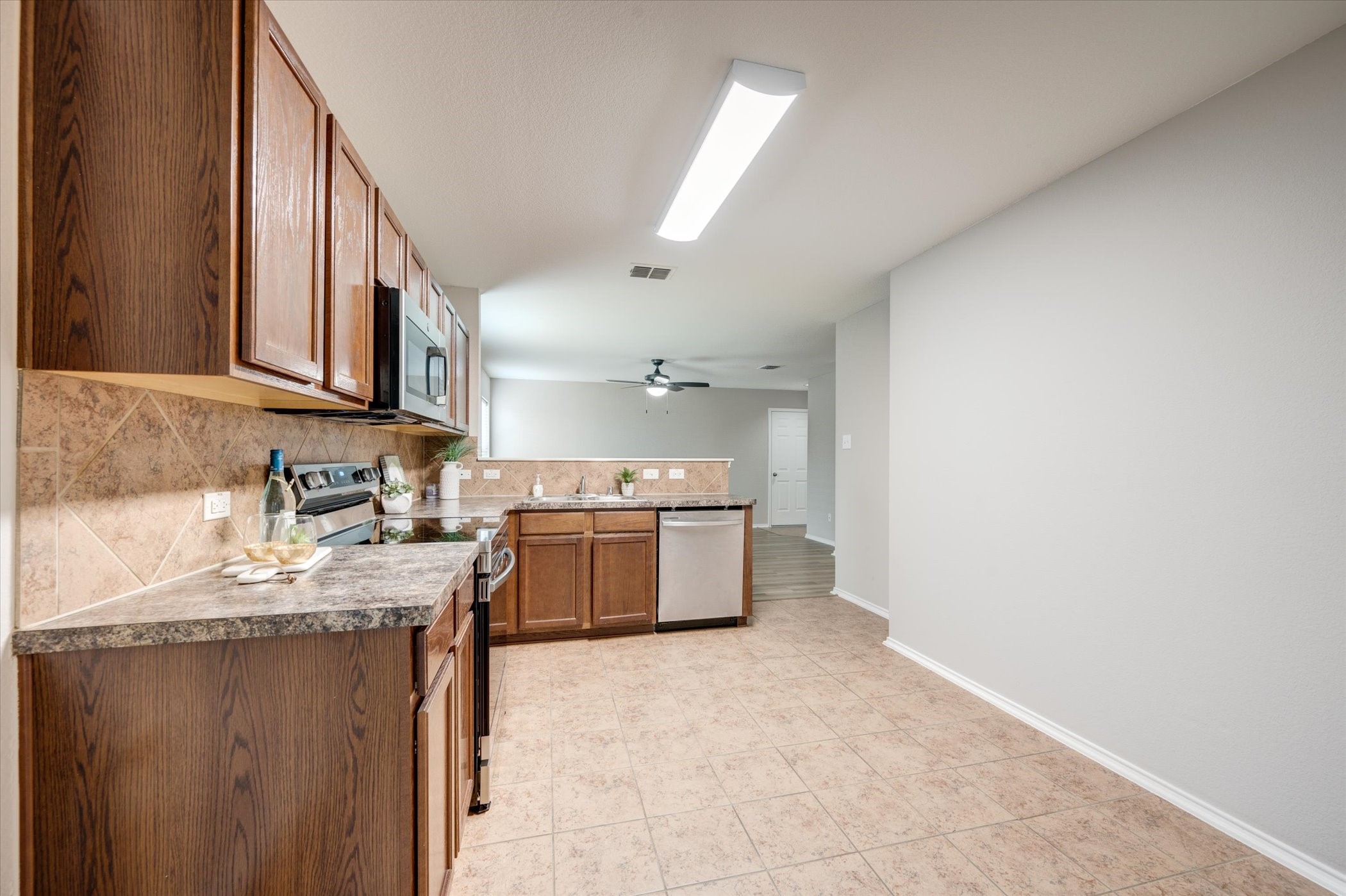 8829 Quarry Ridge Trail