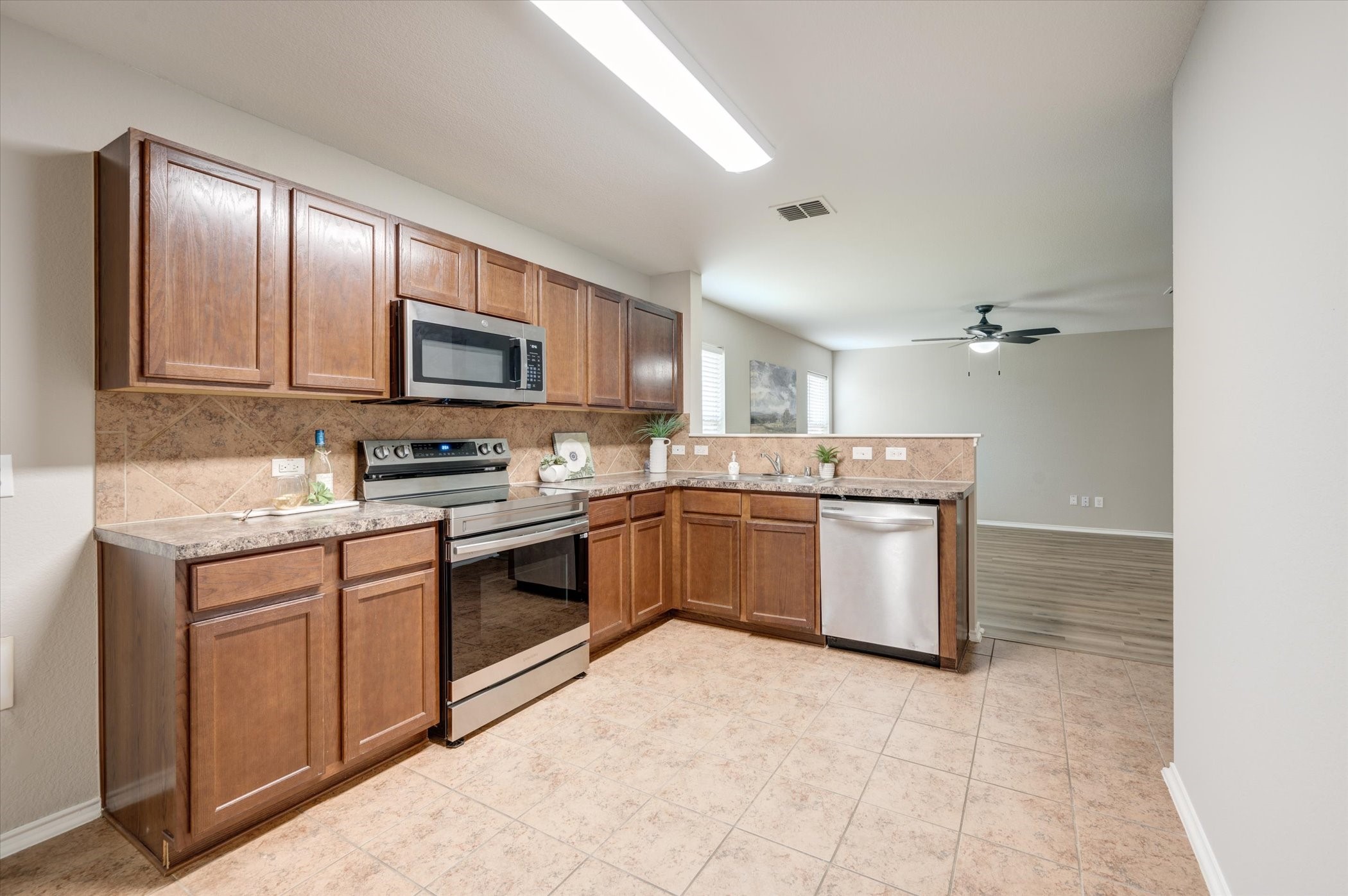 8829 Quarry Ridge Trail