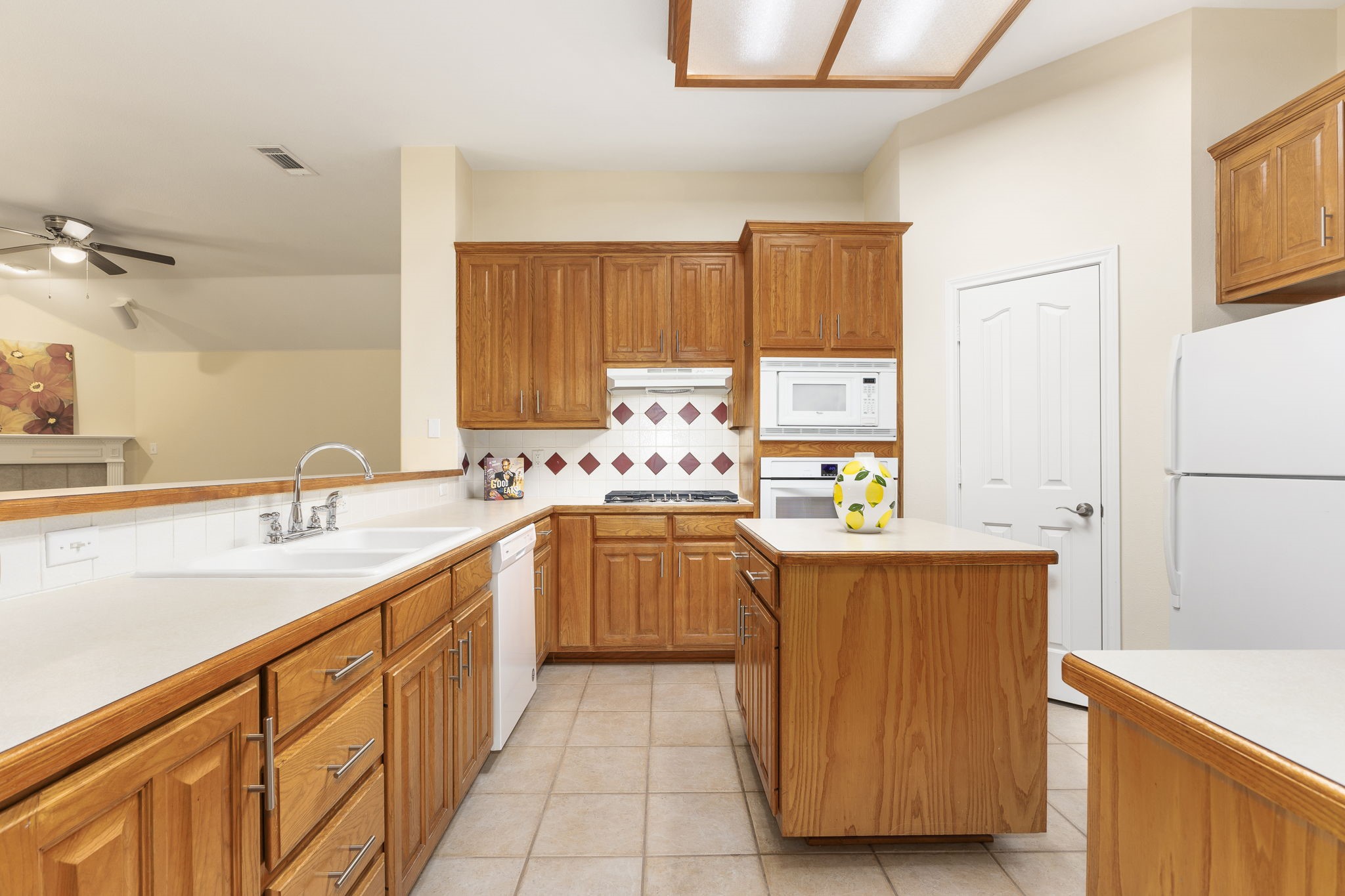 12728 Chinaberry Court