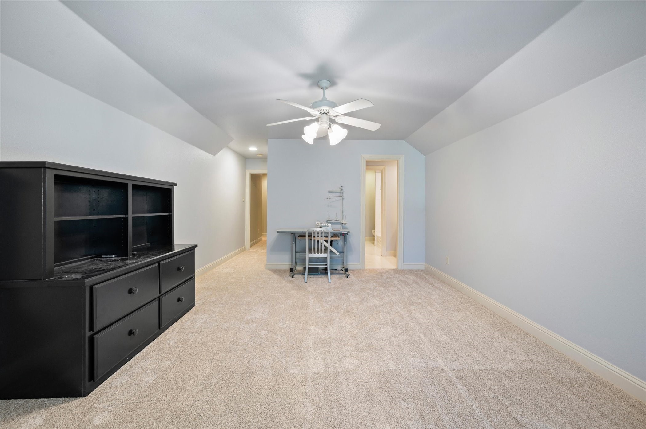 7113 Waldon Court