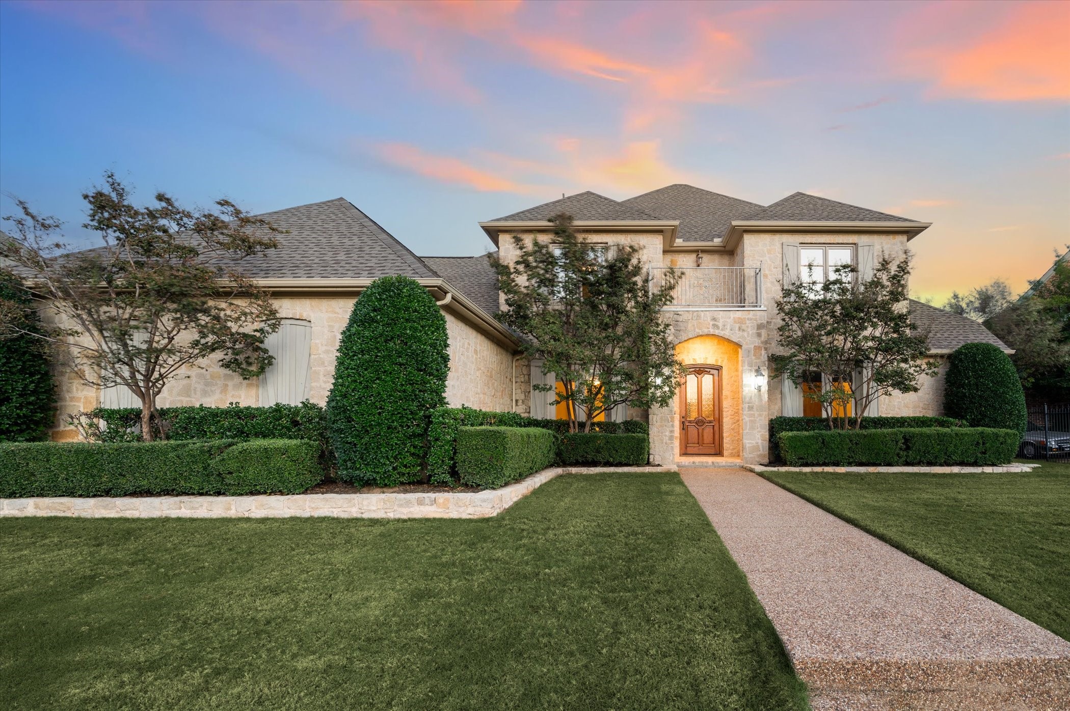 7113 Waldon Court