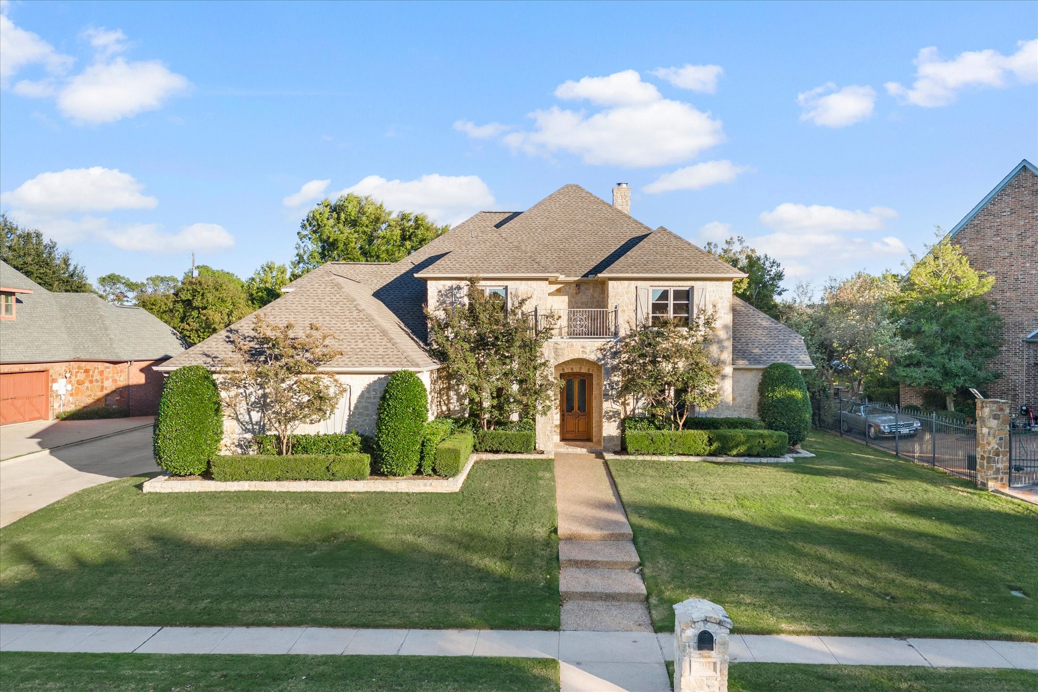 7113 Waldon Court
