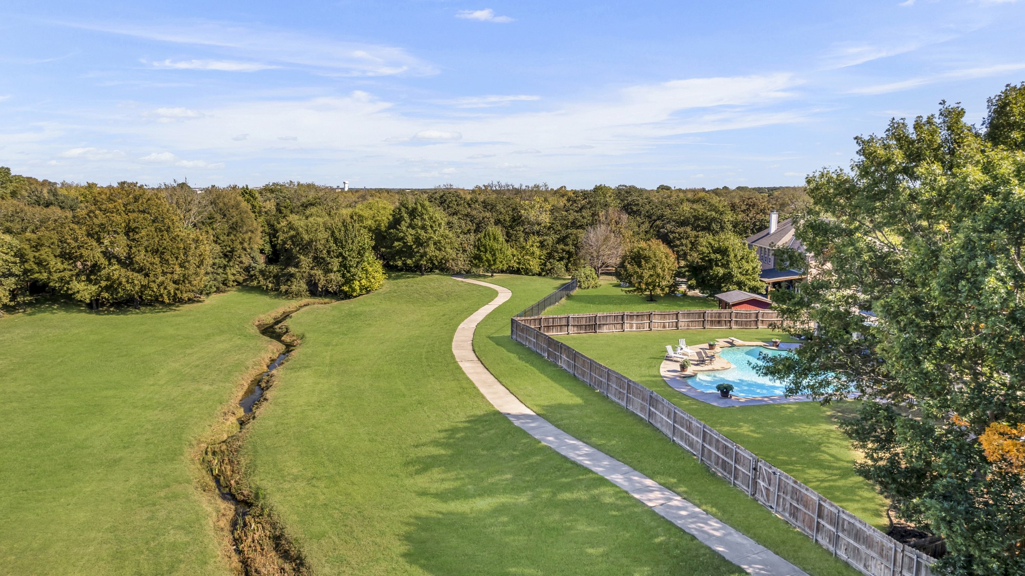 6700 Armstrong Court