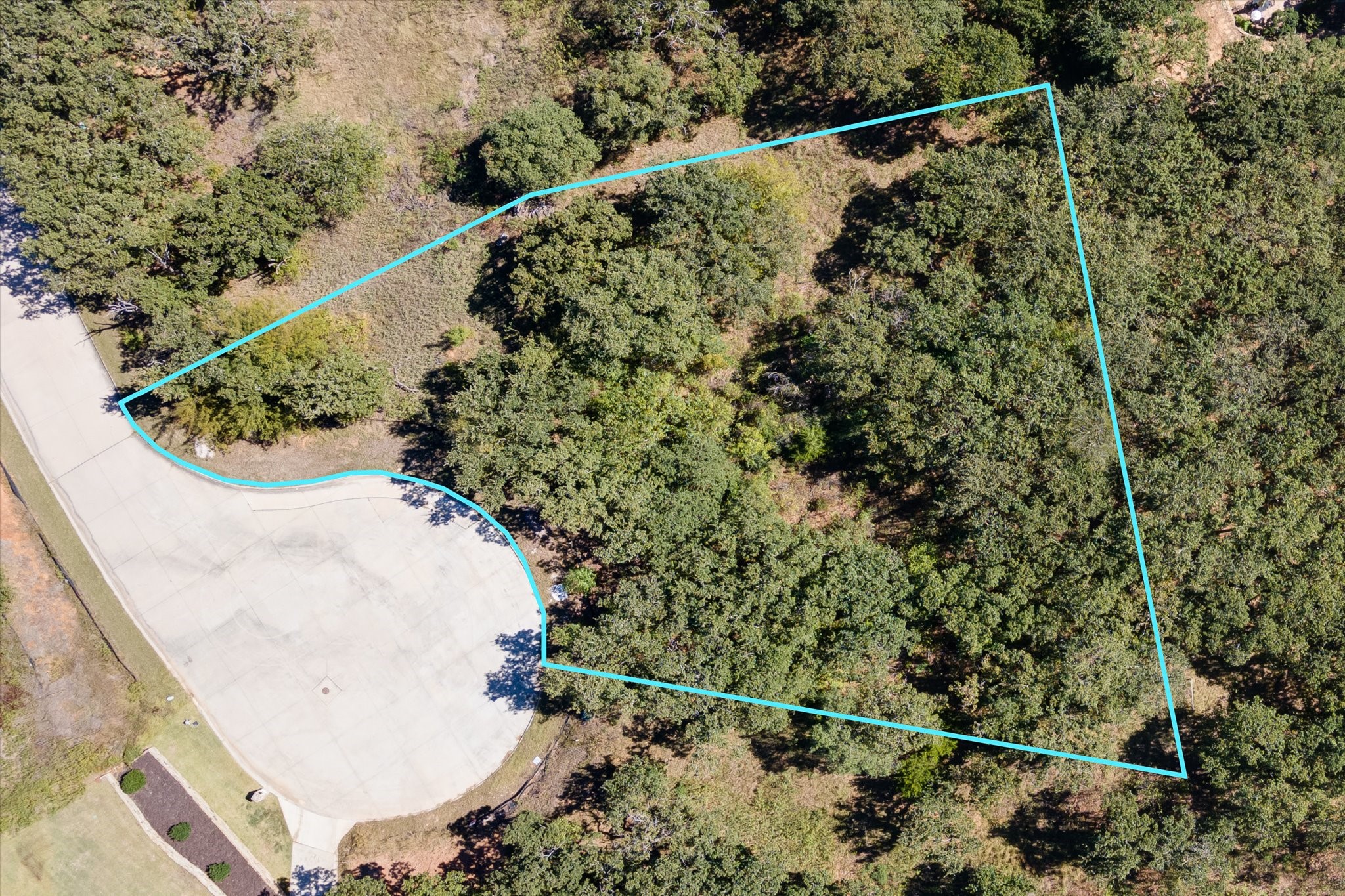 604 Forest View Court