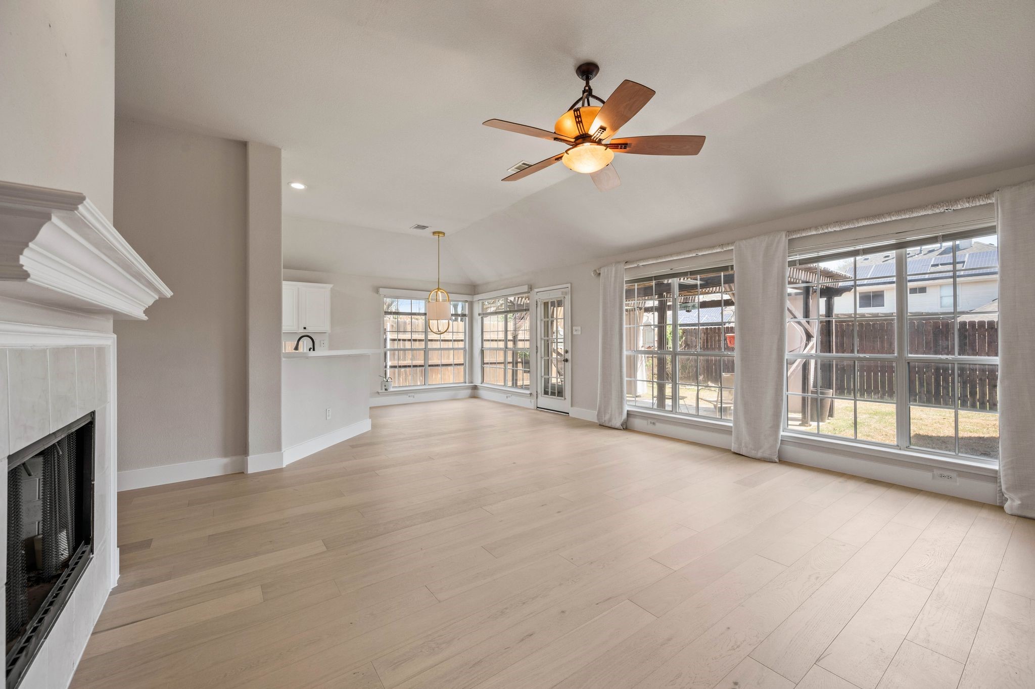 1317 Gatewood Drive