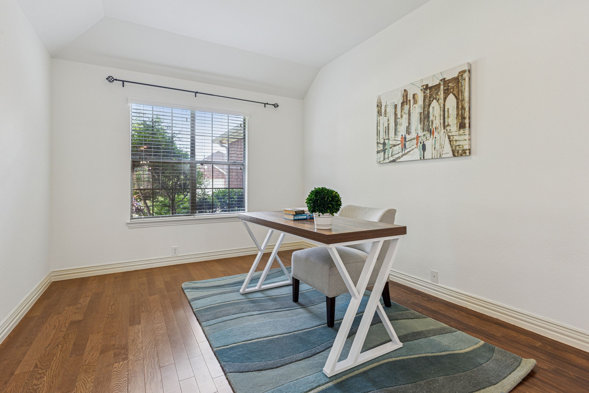 2912 Montalbo