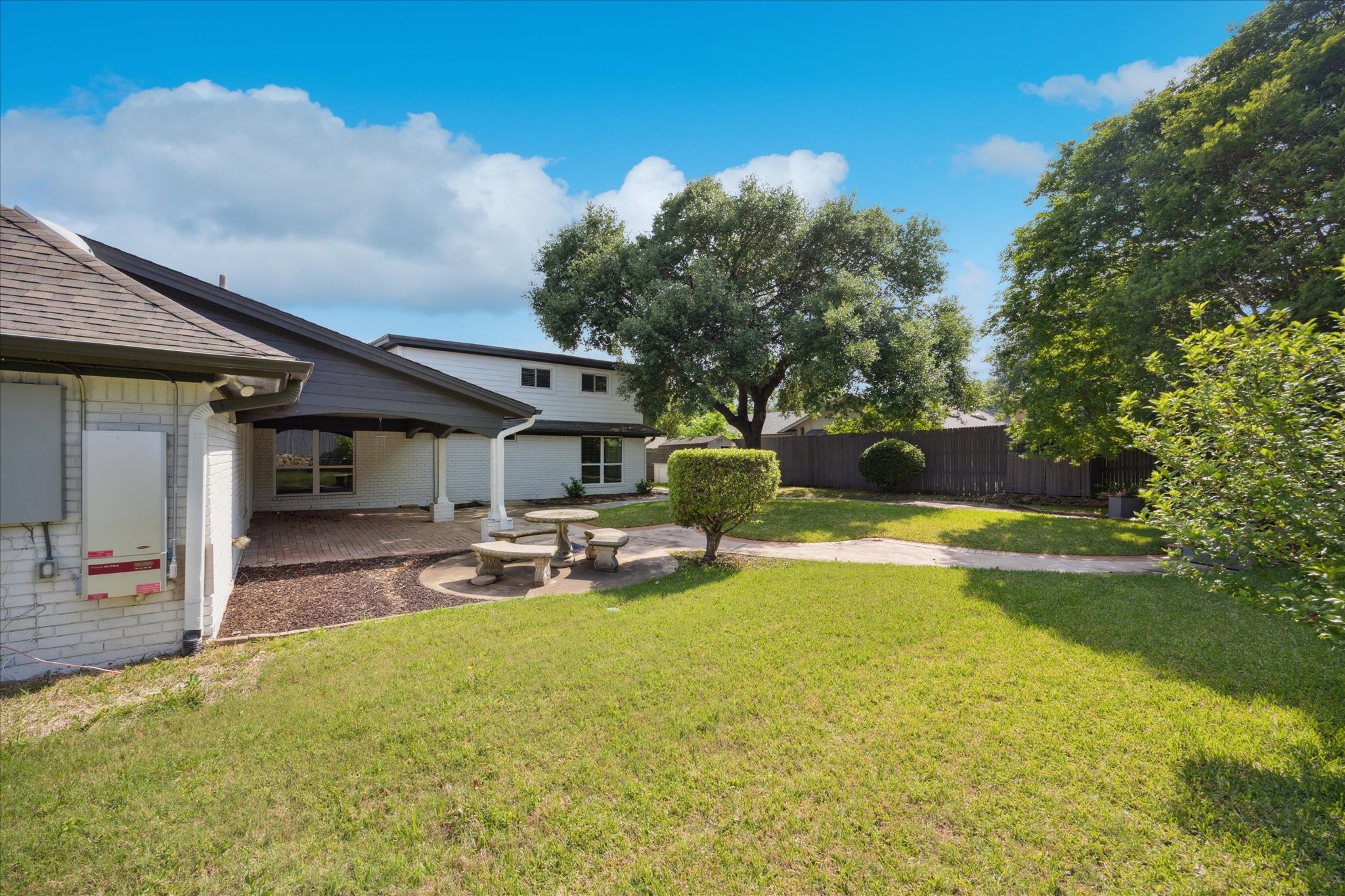 3001 Hurstview Drive