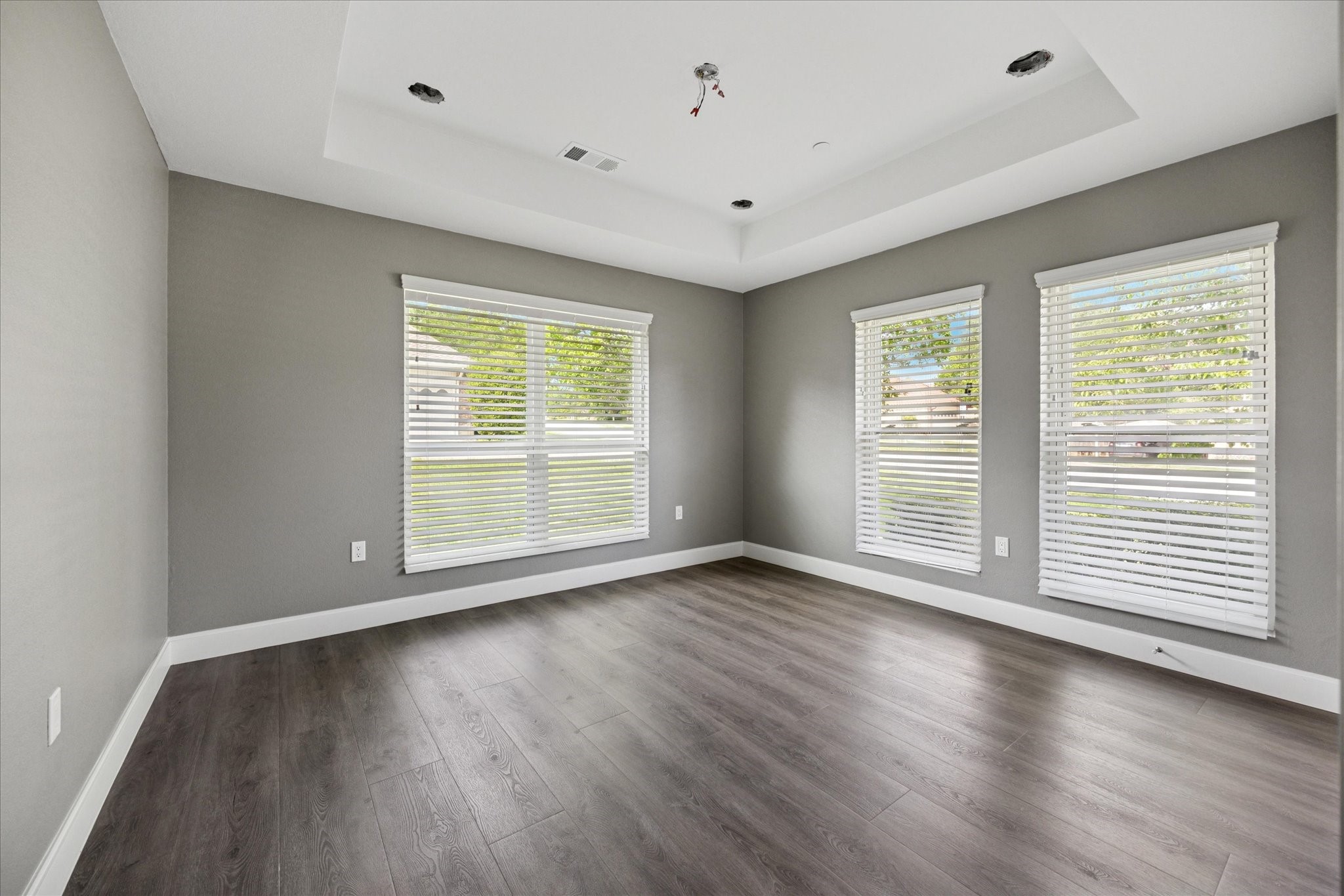 3001 Hurstview Drive
