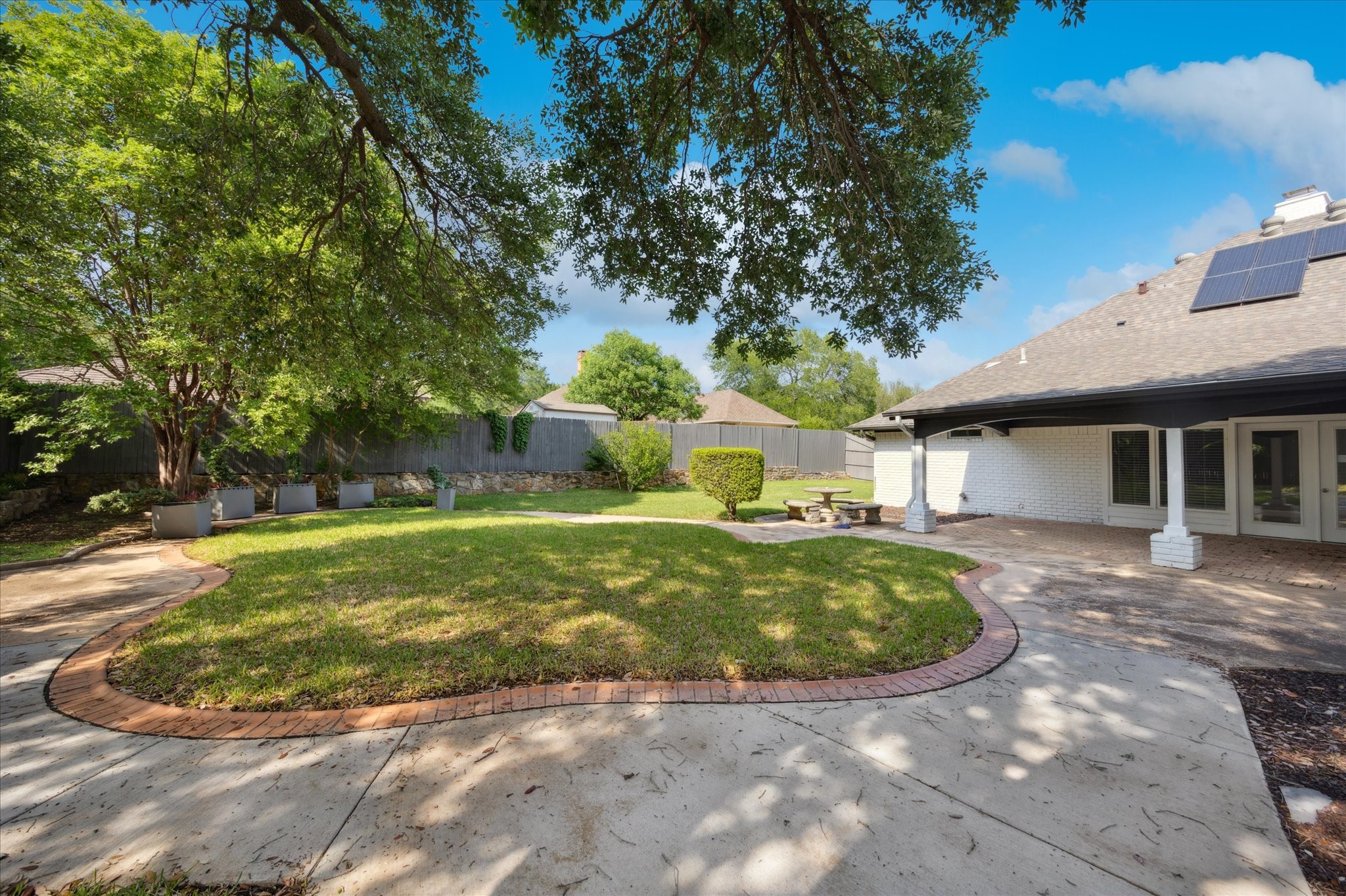 3001 Hurstview Drive