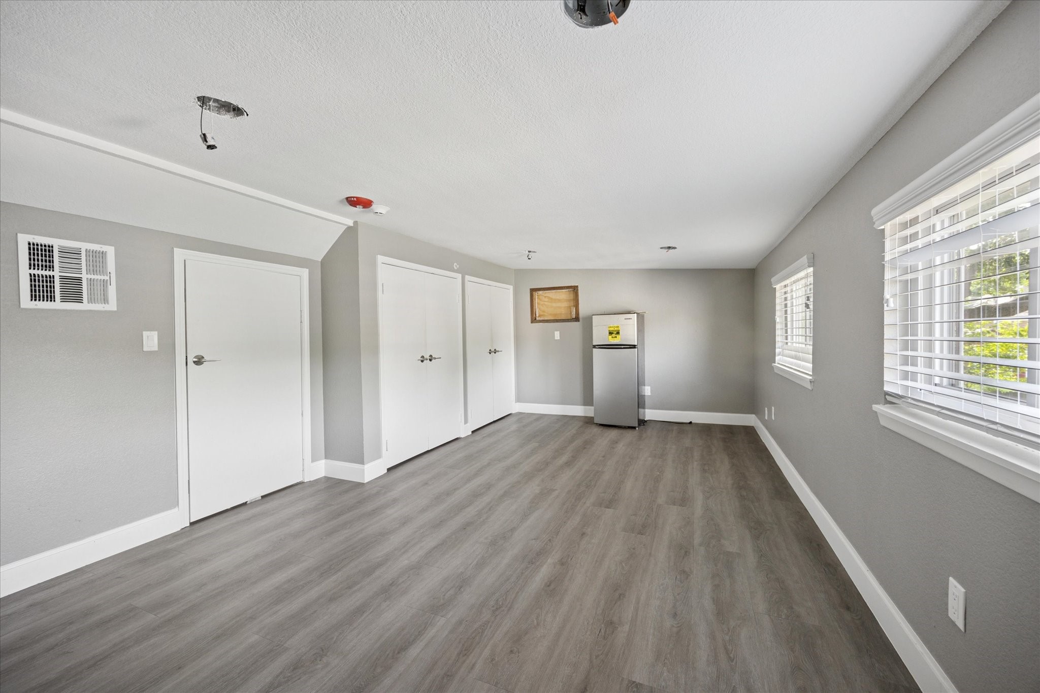 3001 Hurstview Drive