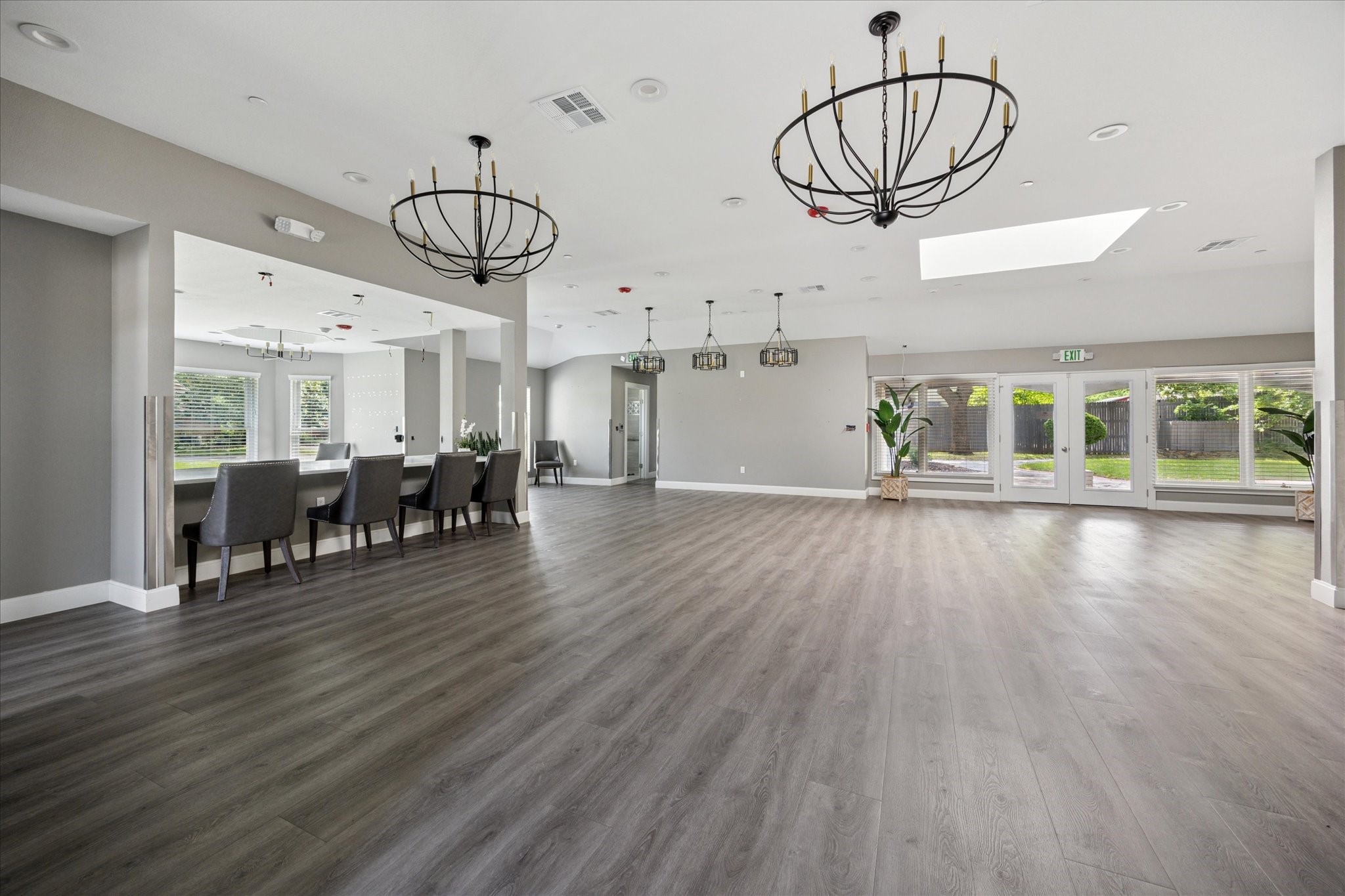 3001 Hurstview Drive