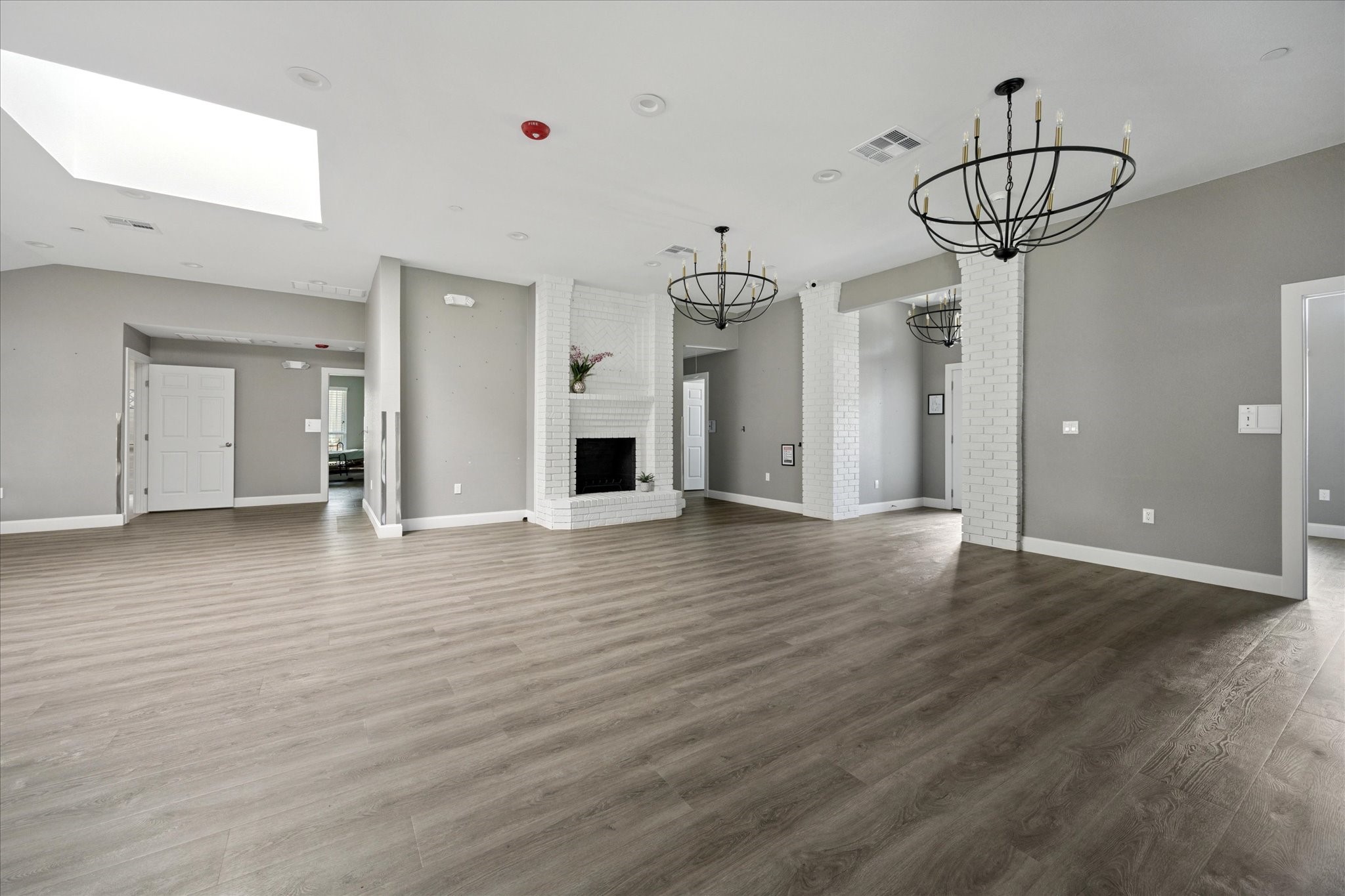 3001 Hurstview Drive