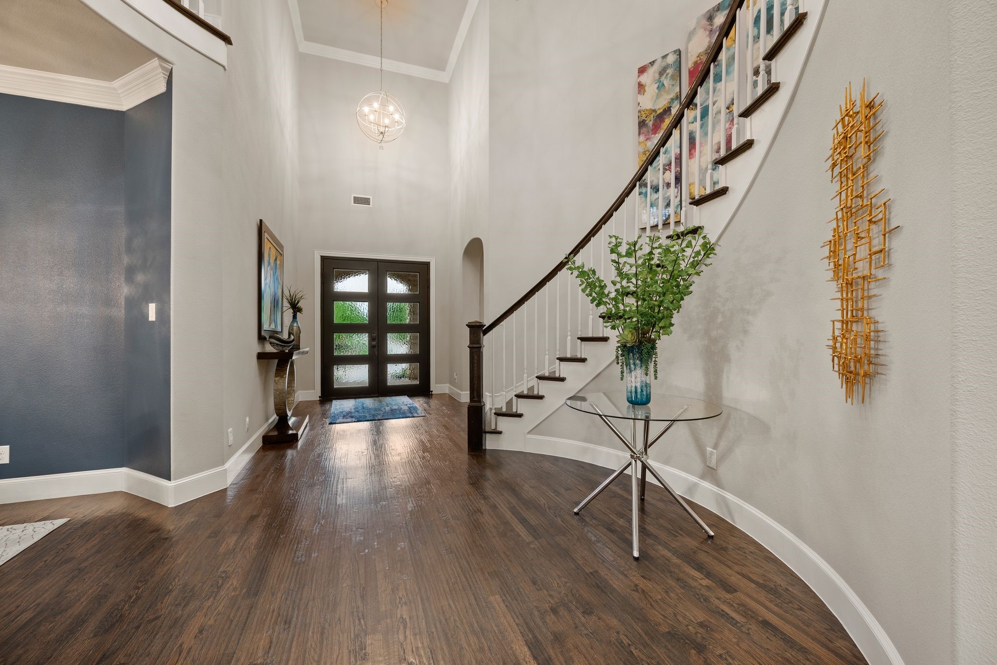 916 Lexington Terrace