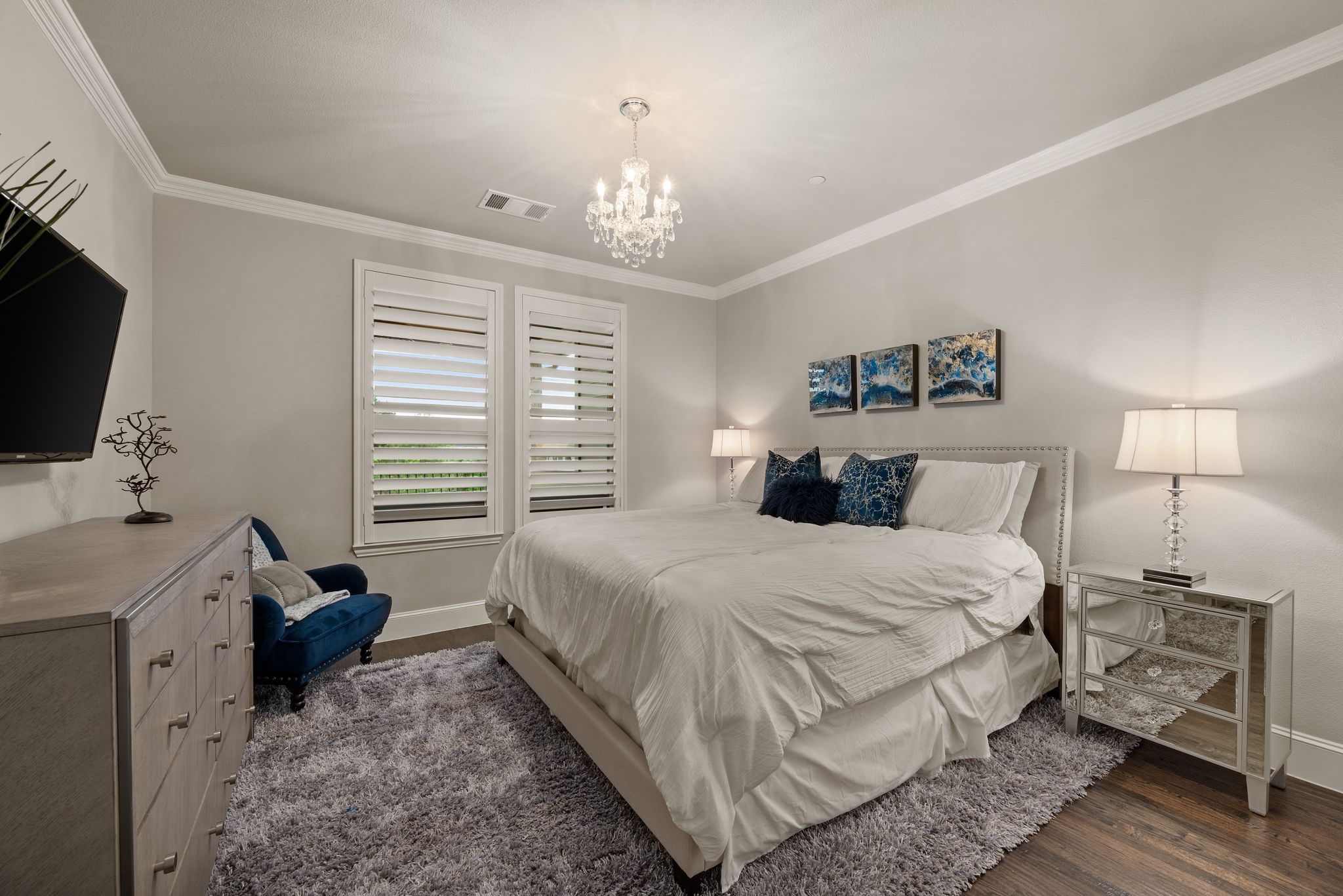 916 Lexington Terrace