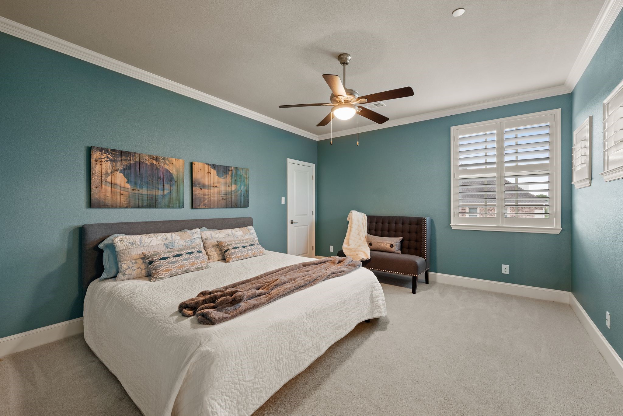 916 Lexington Terrace
