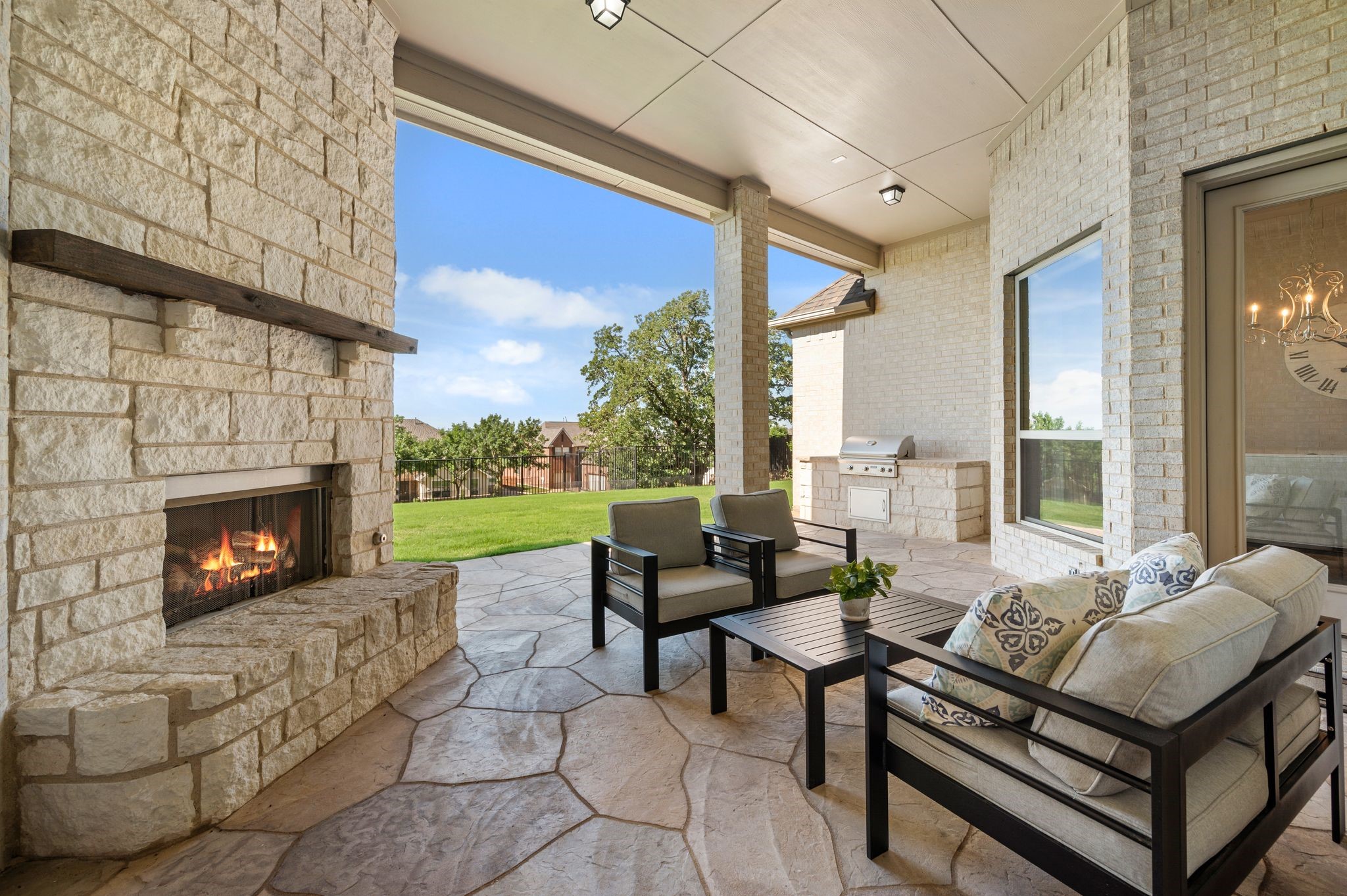 5024 Bateman Road