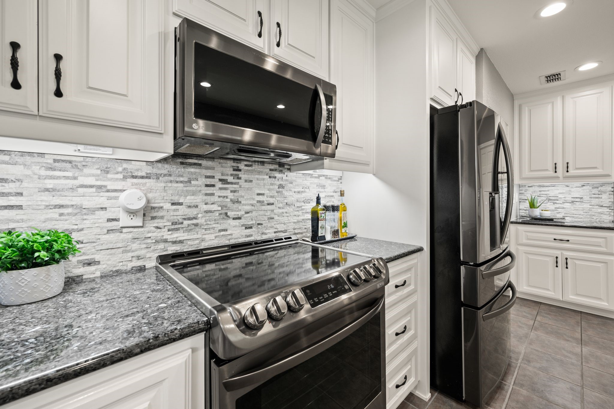 3428 Glade Creek Drive