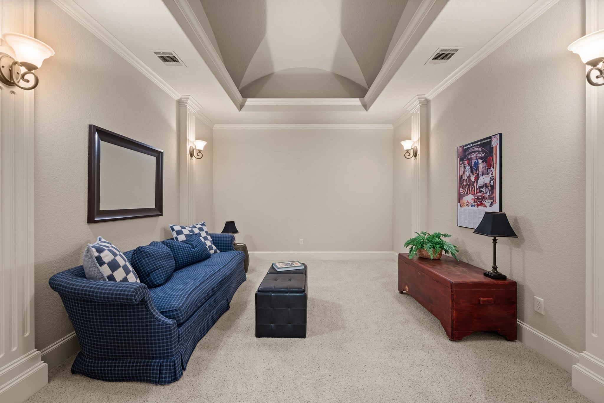 716 Tappen Shire