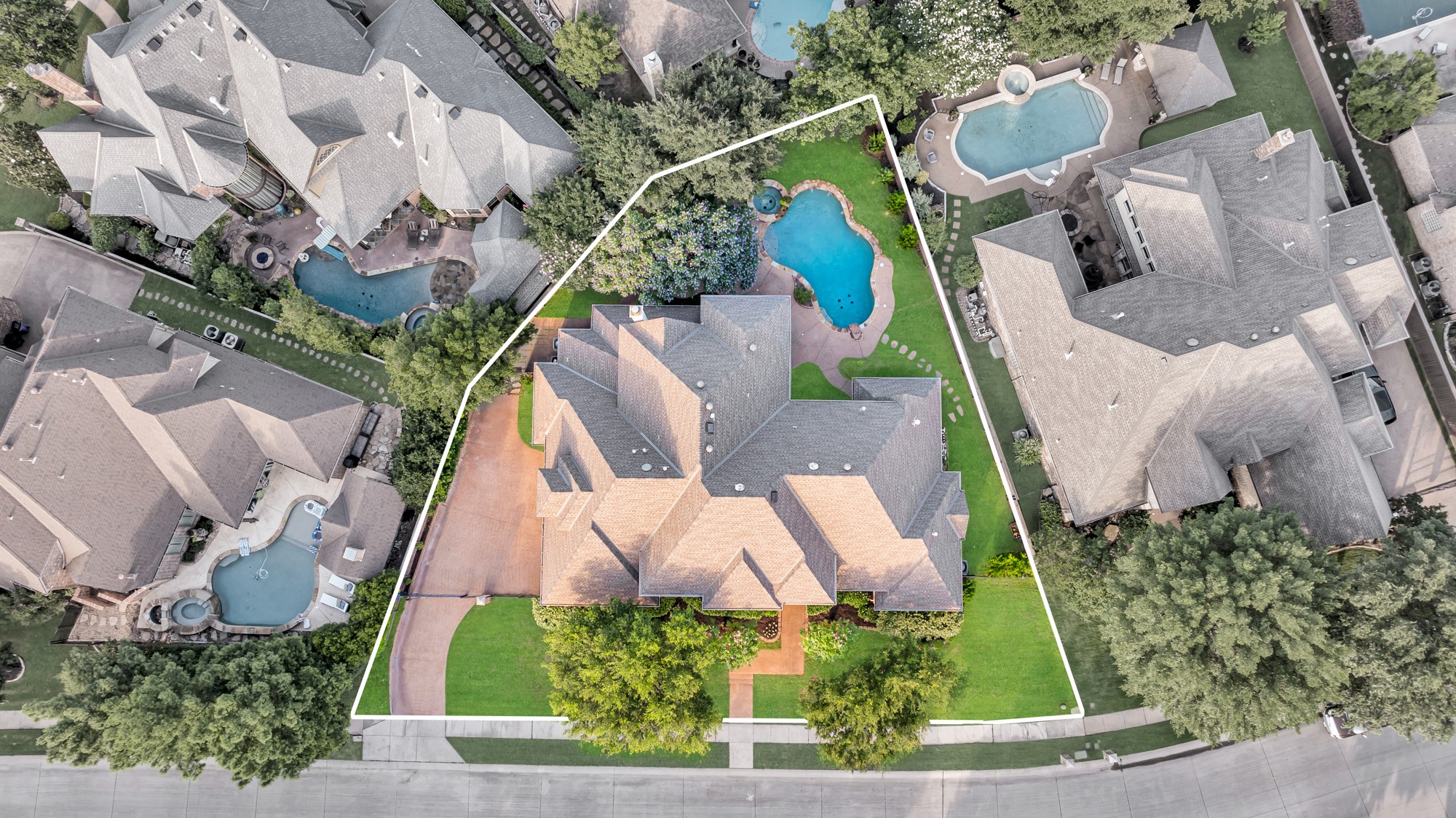 7209 Braemar Terrace