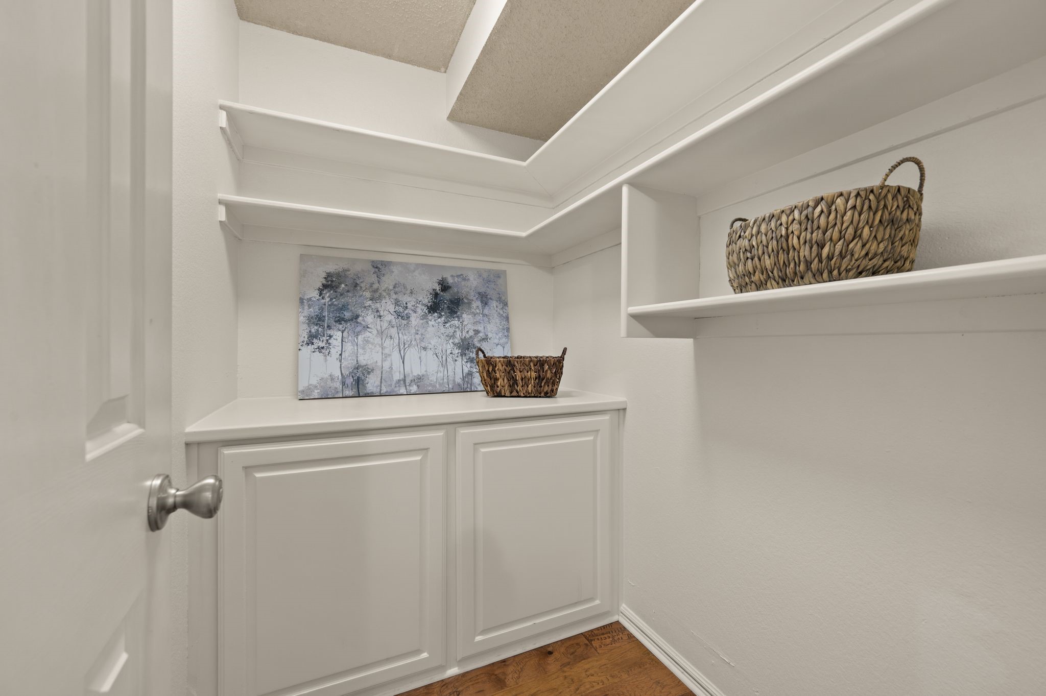 1535 Windsor Forest Trail