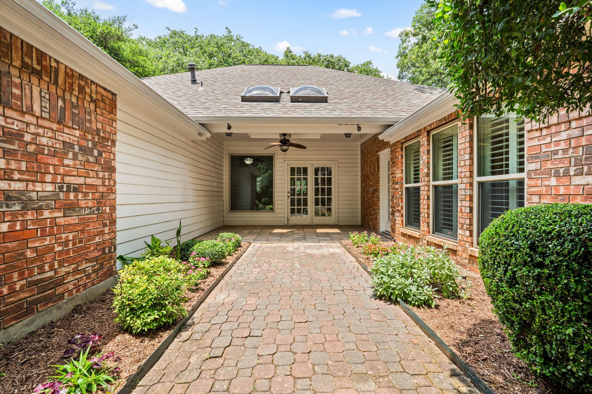 1535 Windsor Forest Trail