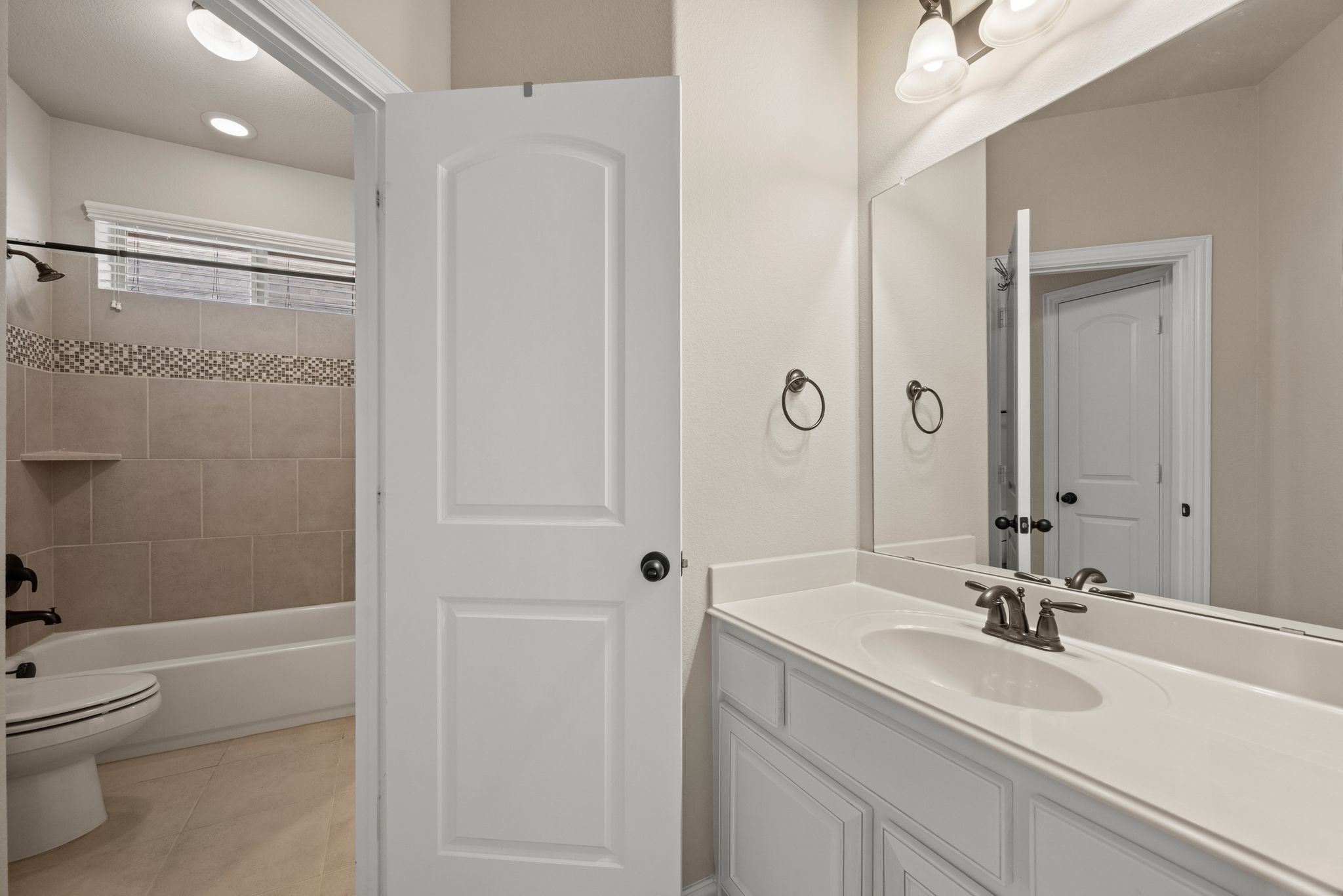 3705 Rothschild Boulevard