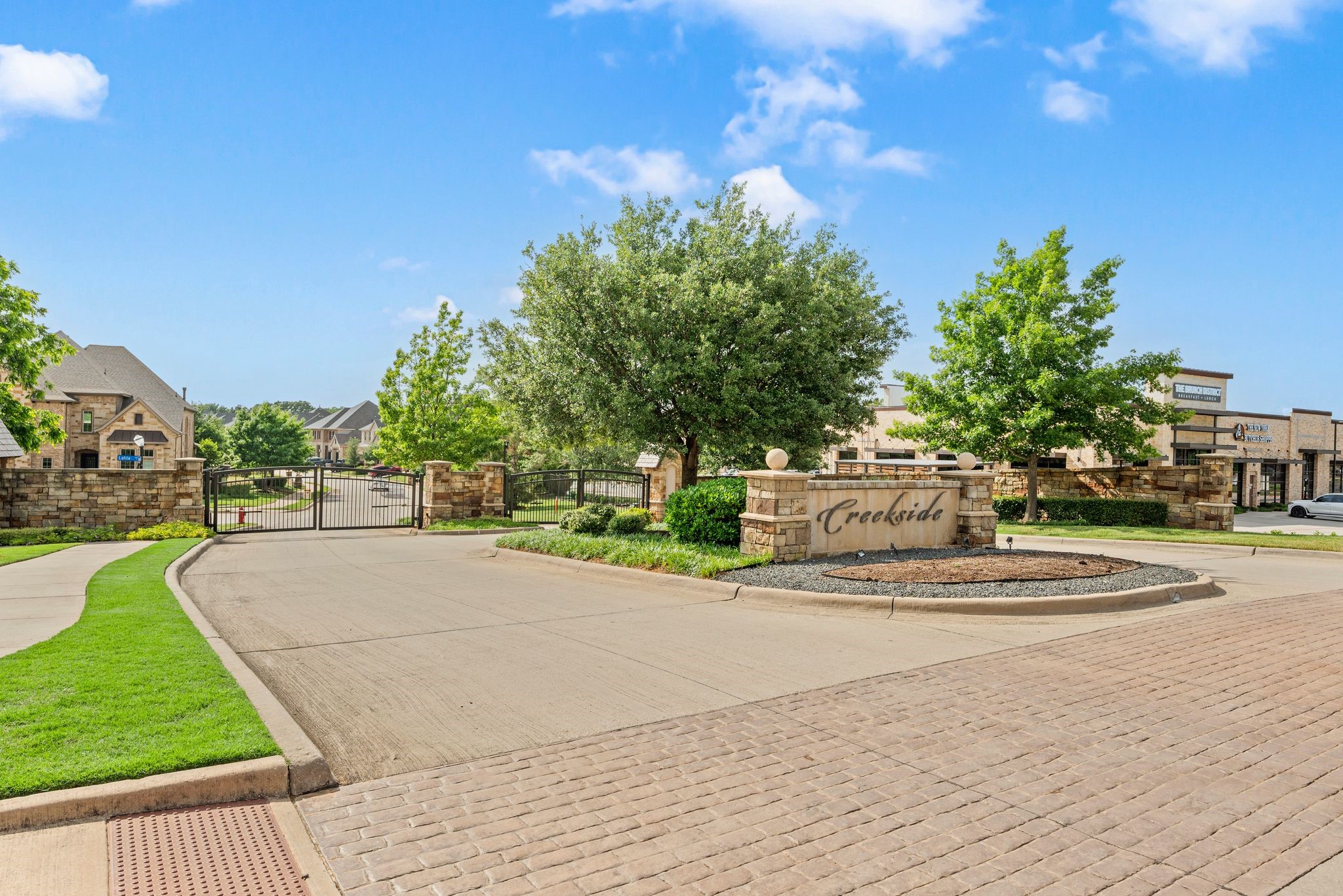 3705 Rothschild Boulevard