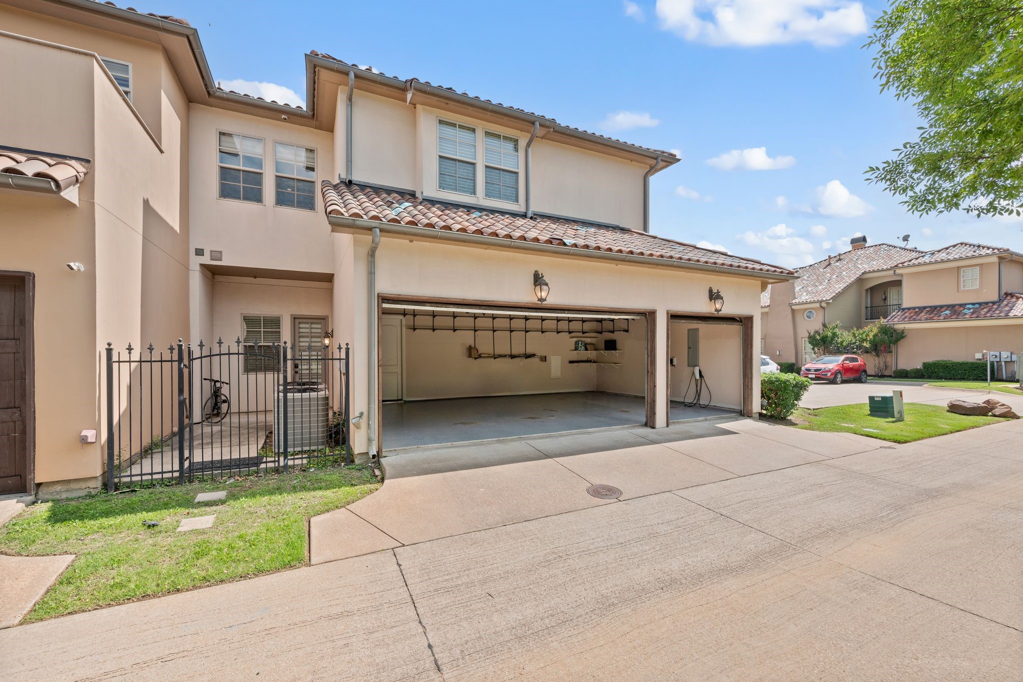 76 Casa Lane