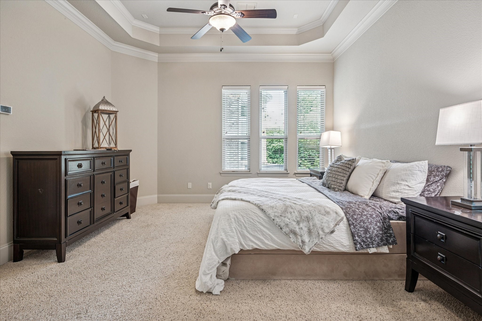 817 Creekview Lane