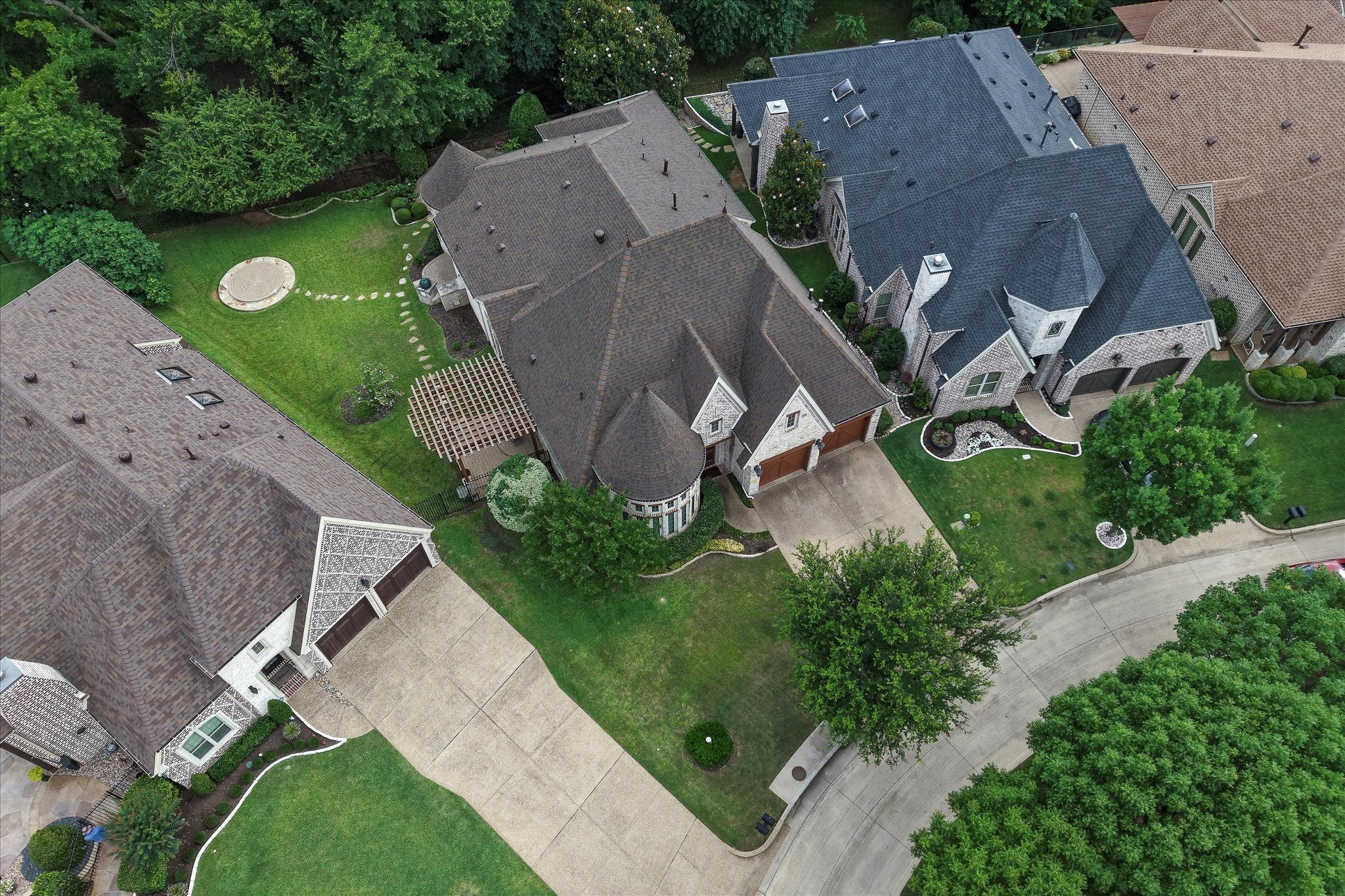 817 Creekview Lane
