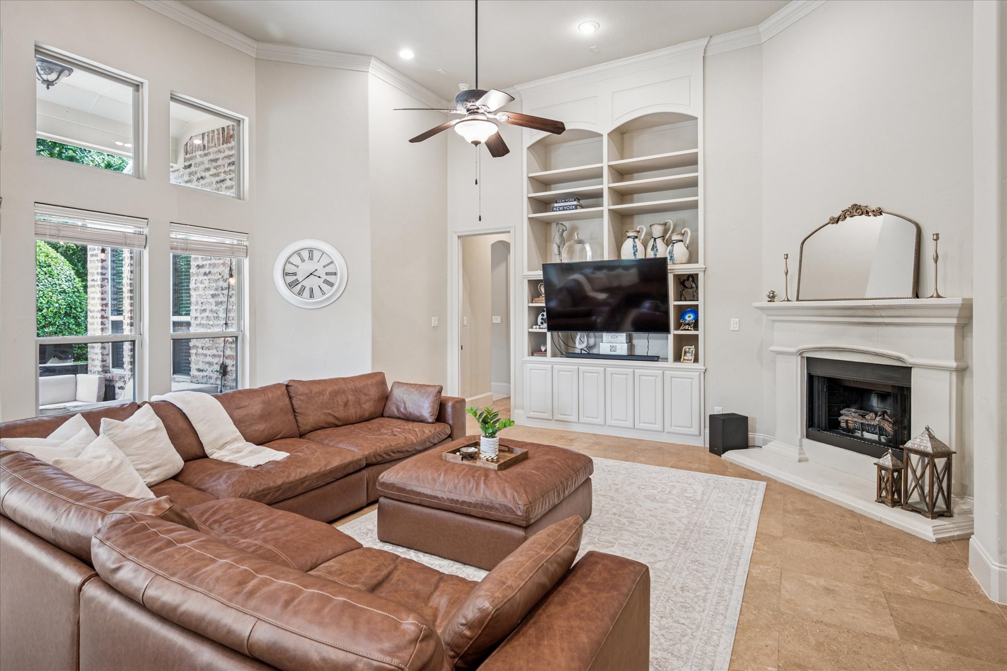 817 Creekview Lane