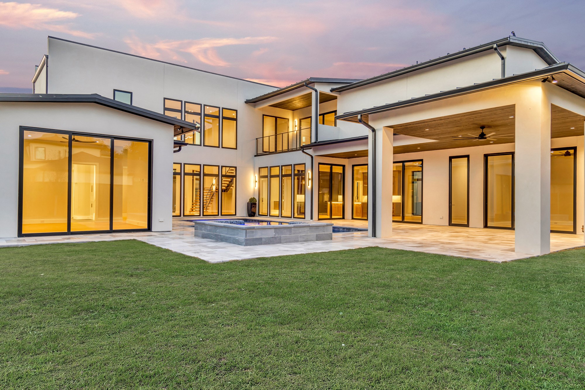 5625 Winnie Drive